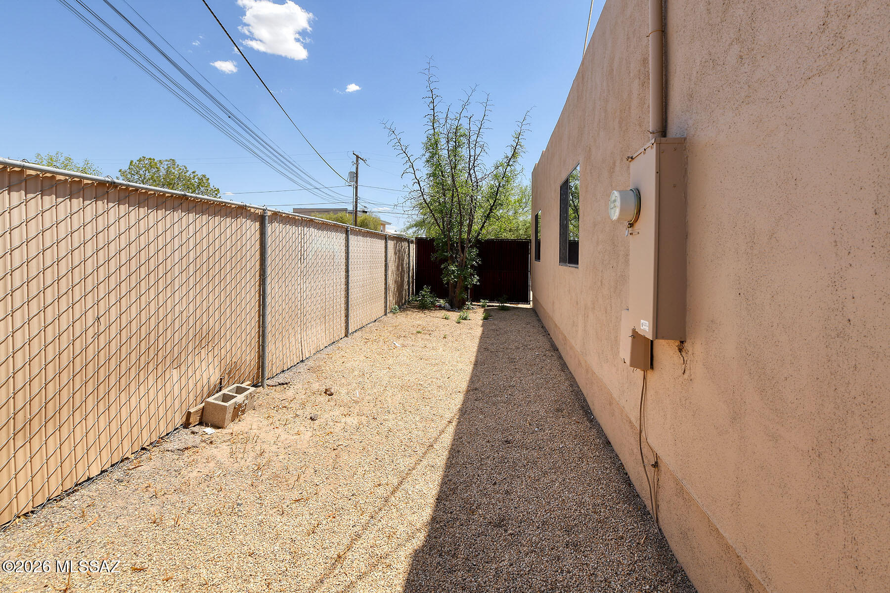 Unsubdivided - Residential Income