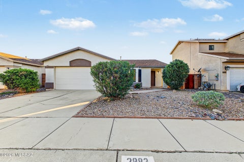 Photo of 2983 W Country Ranch Drive, Tucson, AZ 85742 (MLS # 22624478)