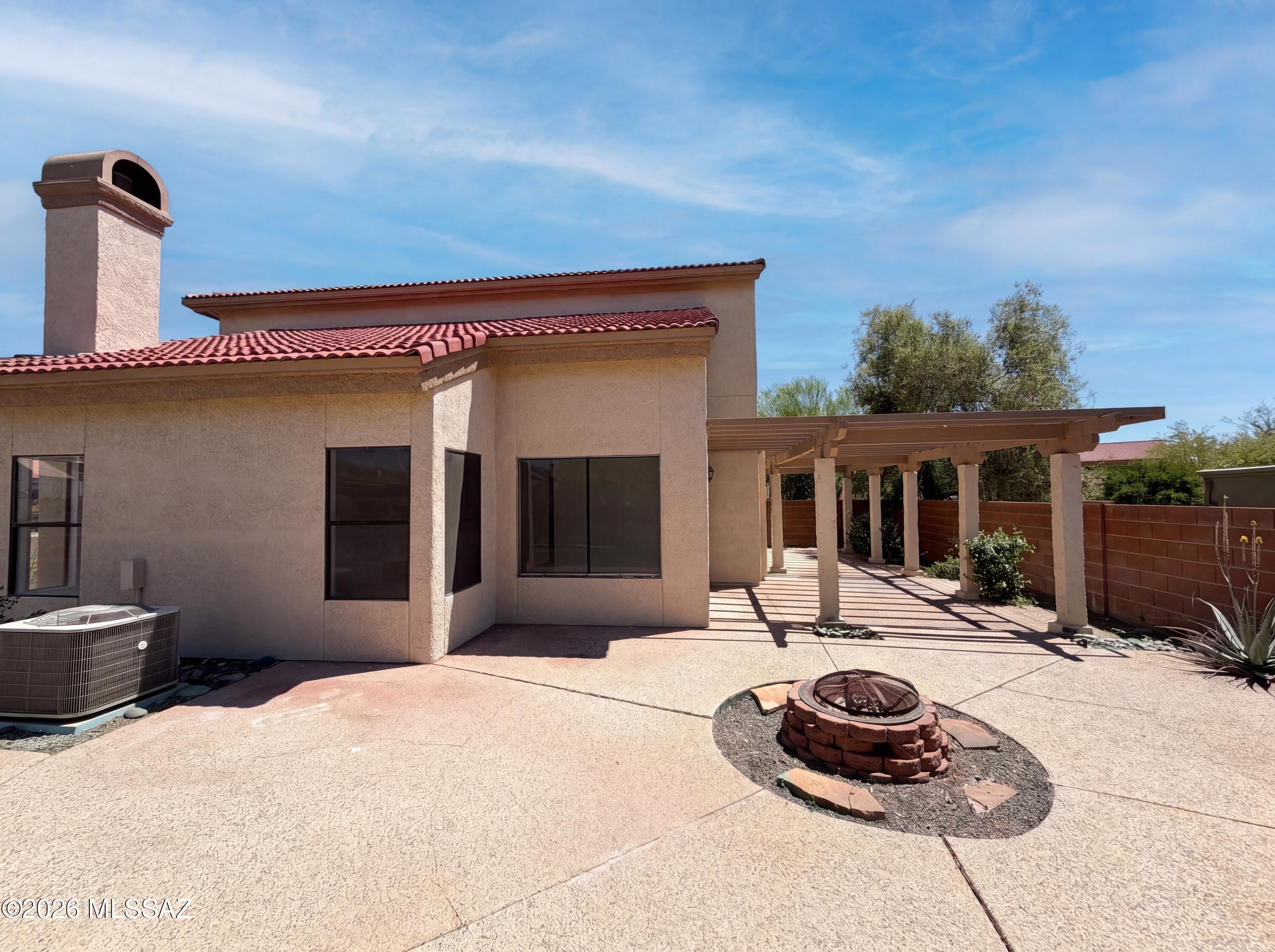 642 W Cassidy Place