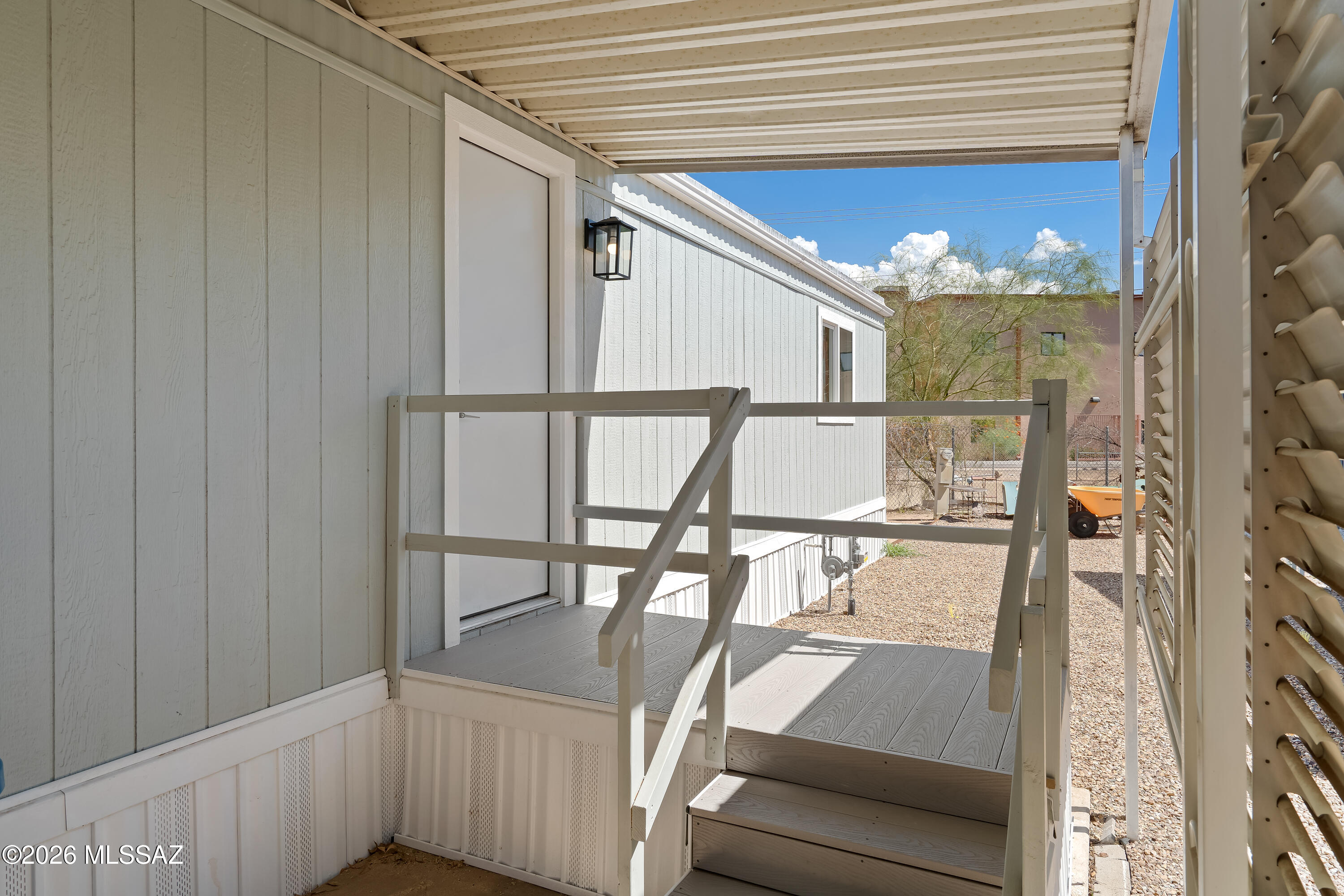 5000 E Grant Road 203