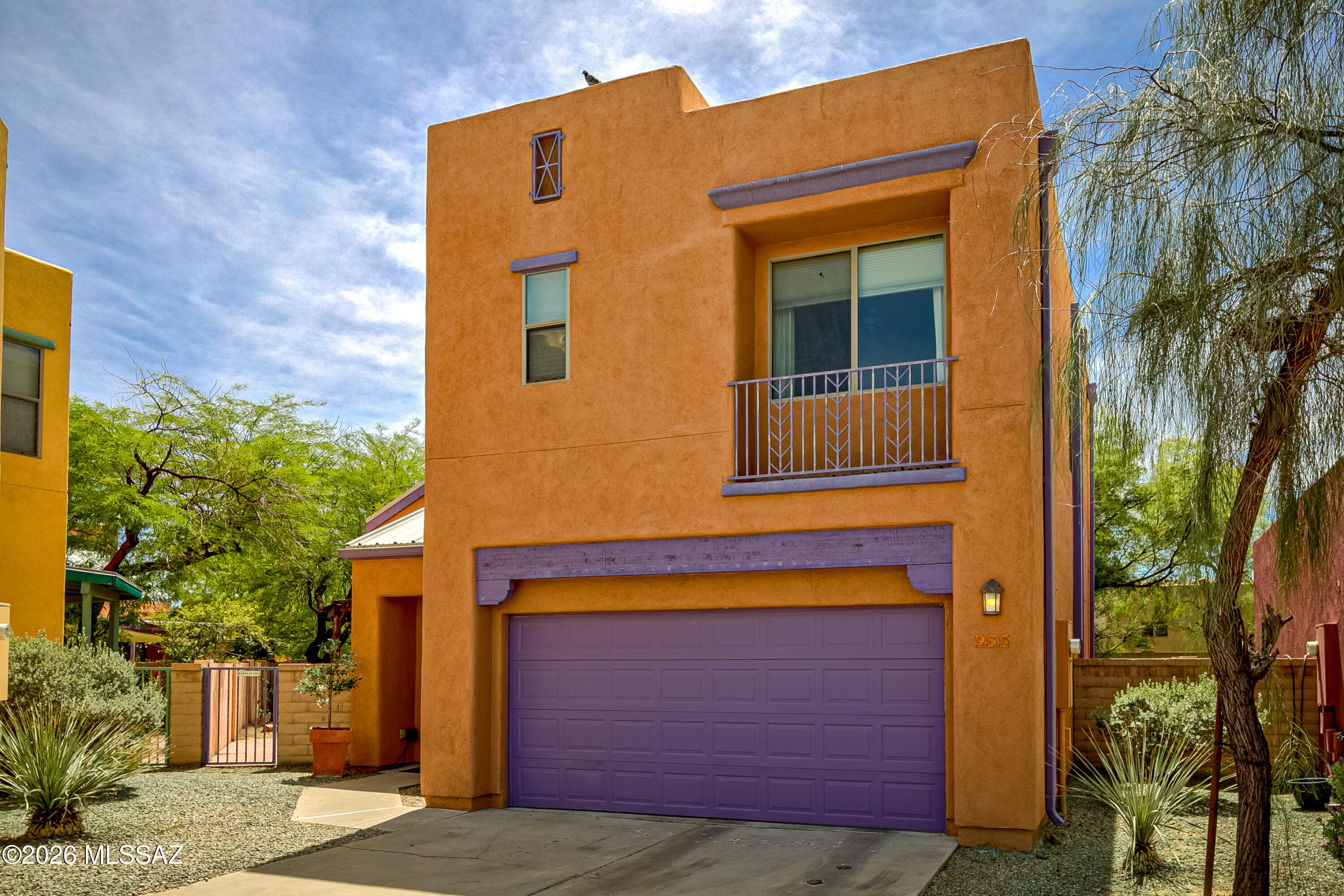 Paseo Estrella (1-104) - Residential