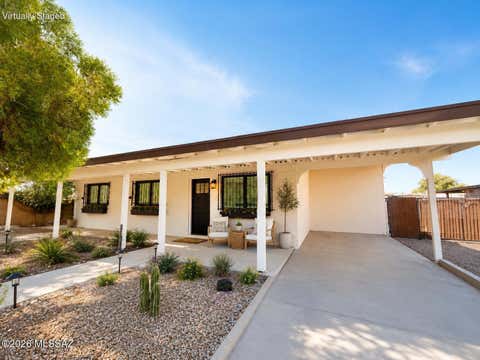 5 beds bed, 2 baths bath property at 225 W Calle Margarita, Tucson, AZ 85706