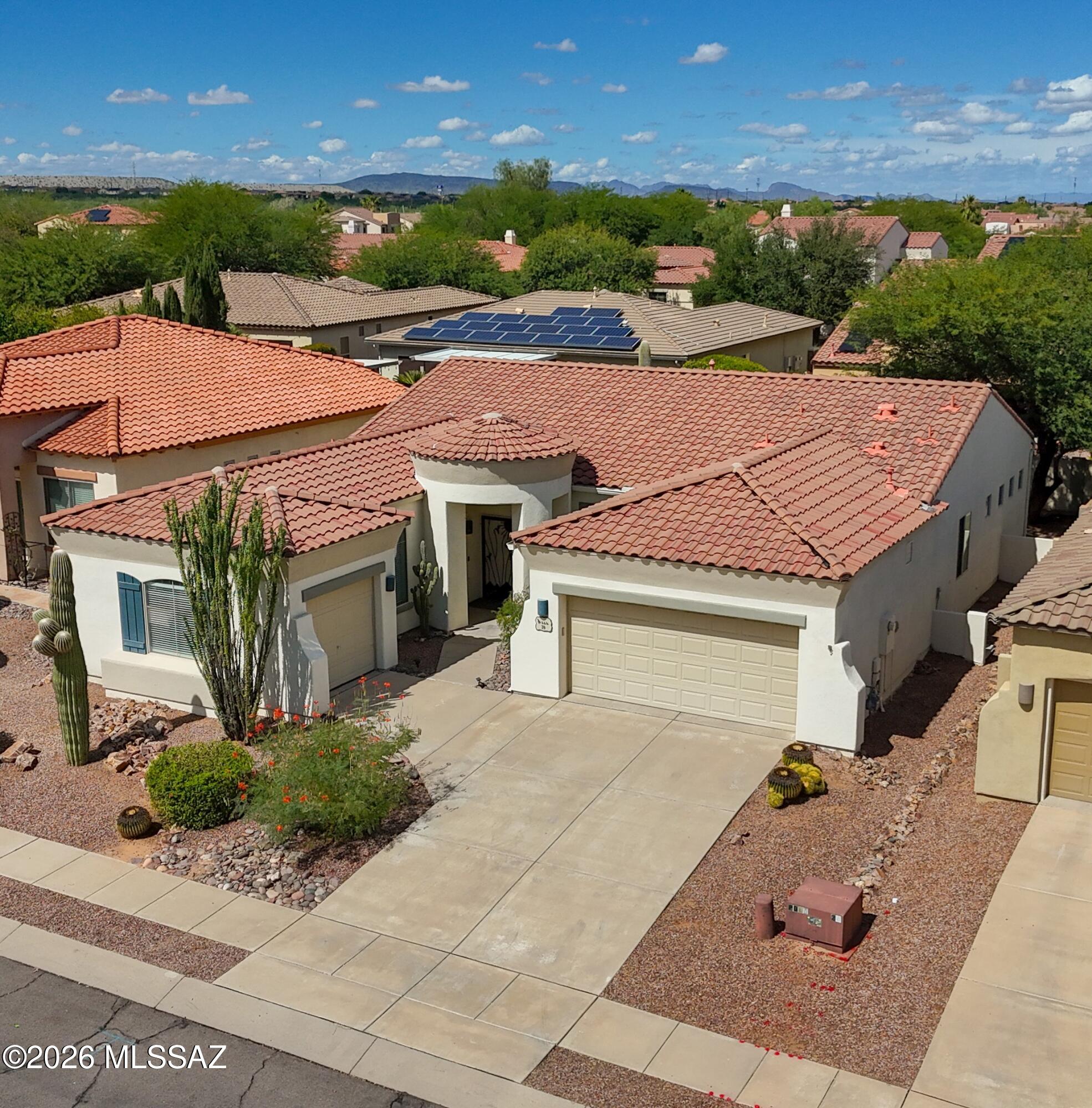 74 W Camino Rancho Felice