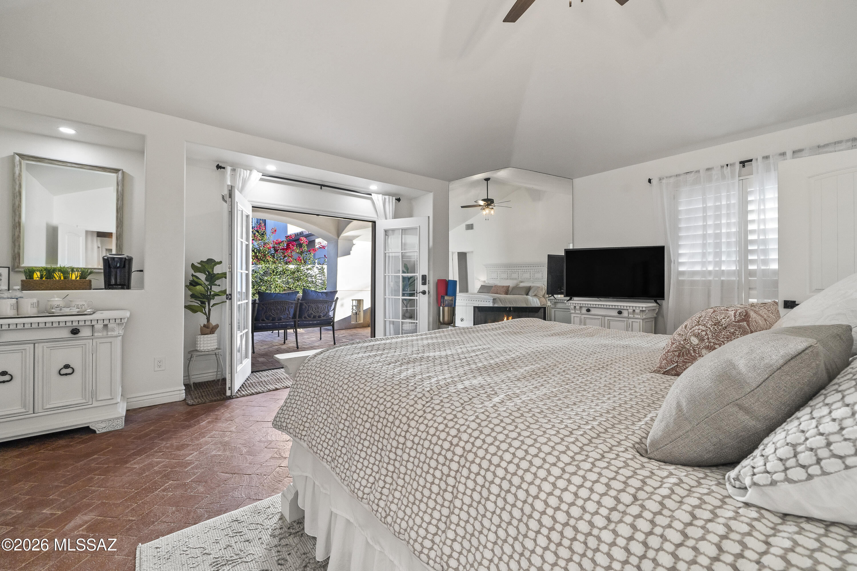 Country Club Estates NO. 1 - Residential