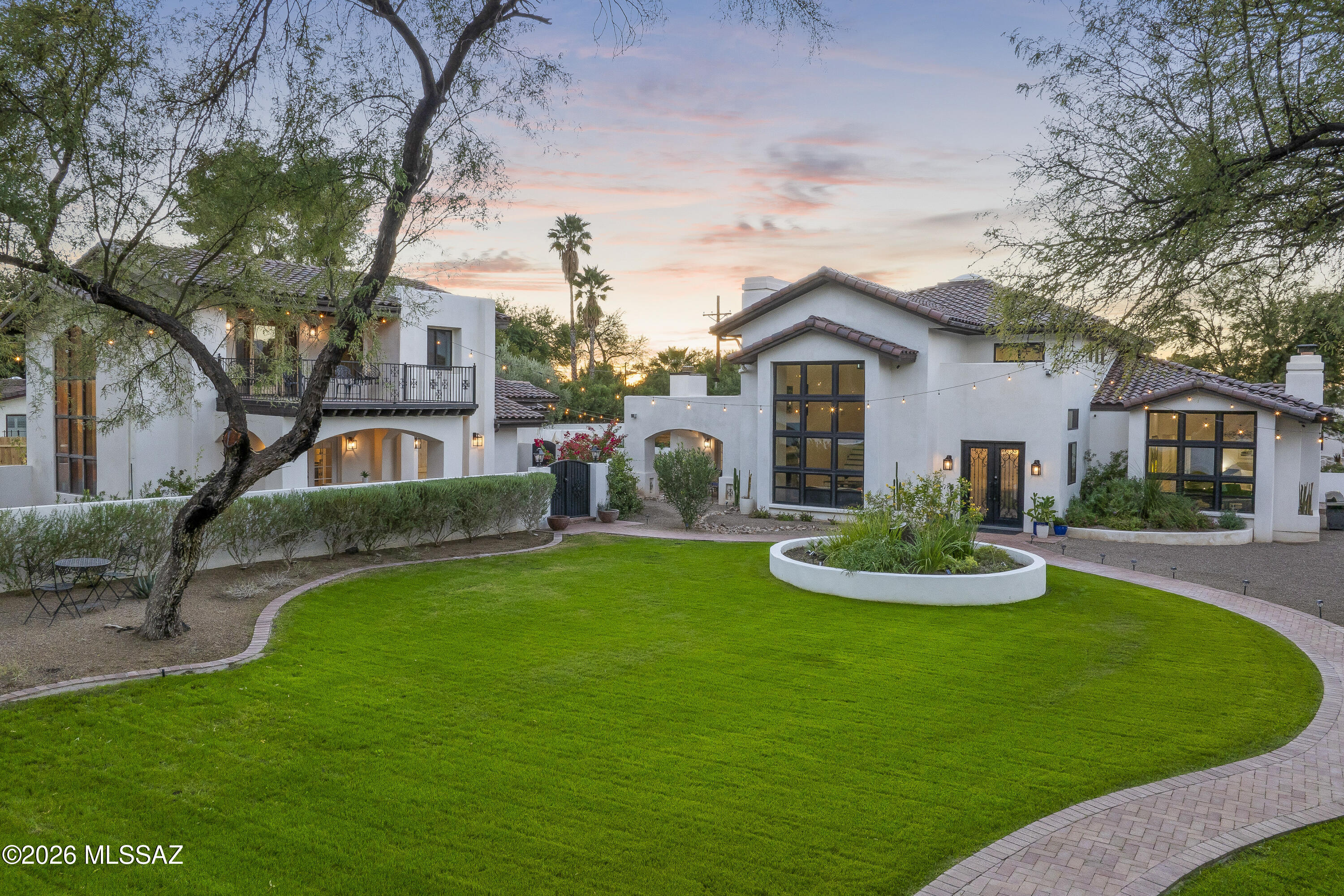 6138 E San Marino Drive