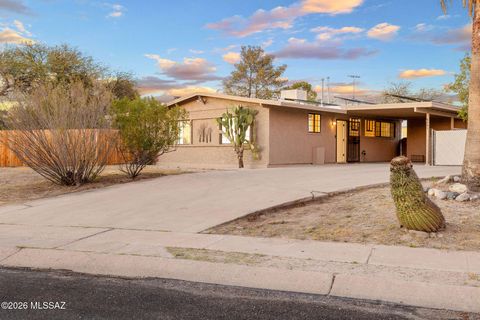 8201 E Lynch Place Tucson AZ 85710