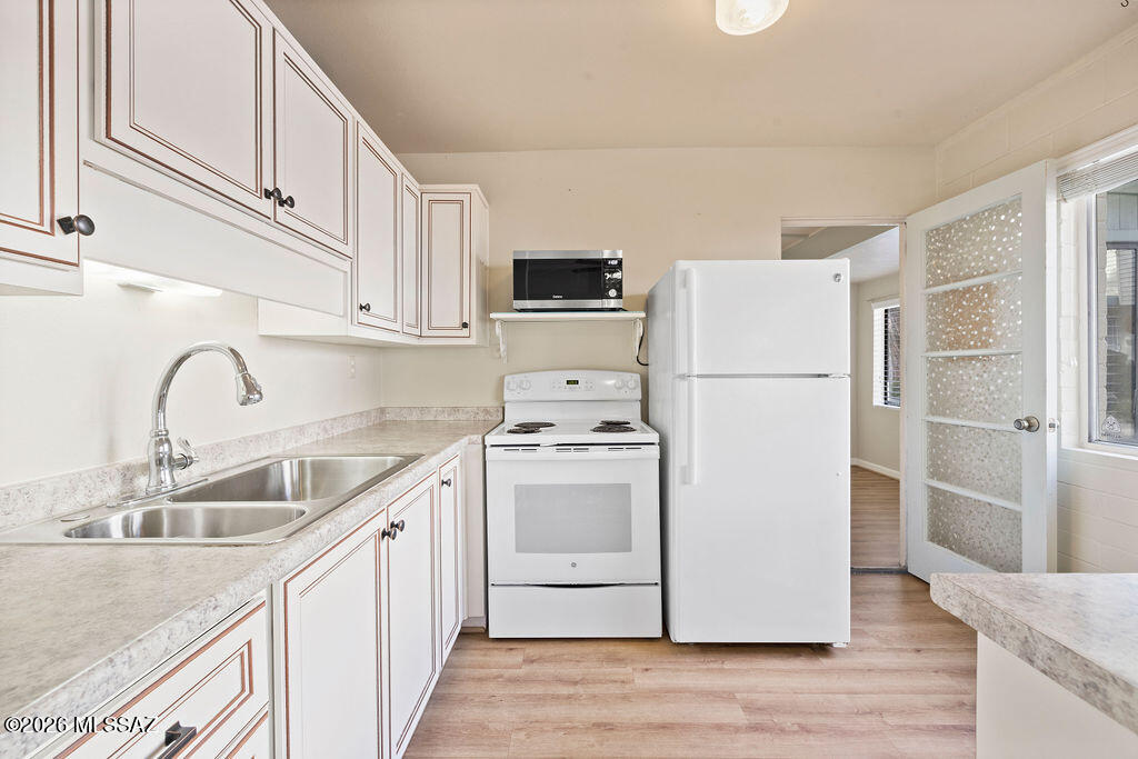 Sherwood Village Terrace (171-230) - Residential