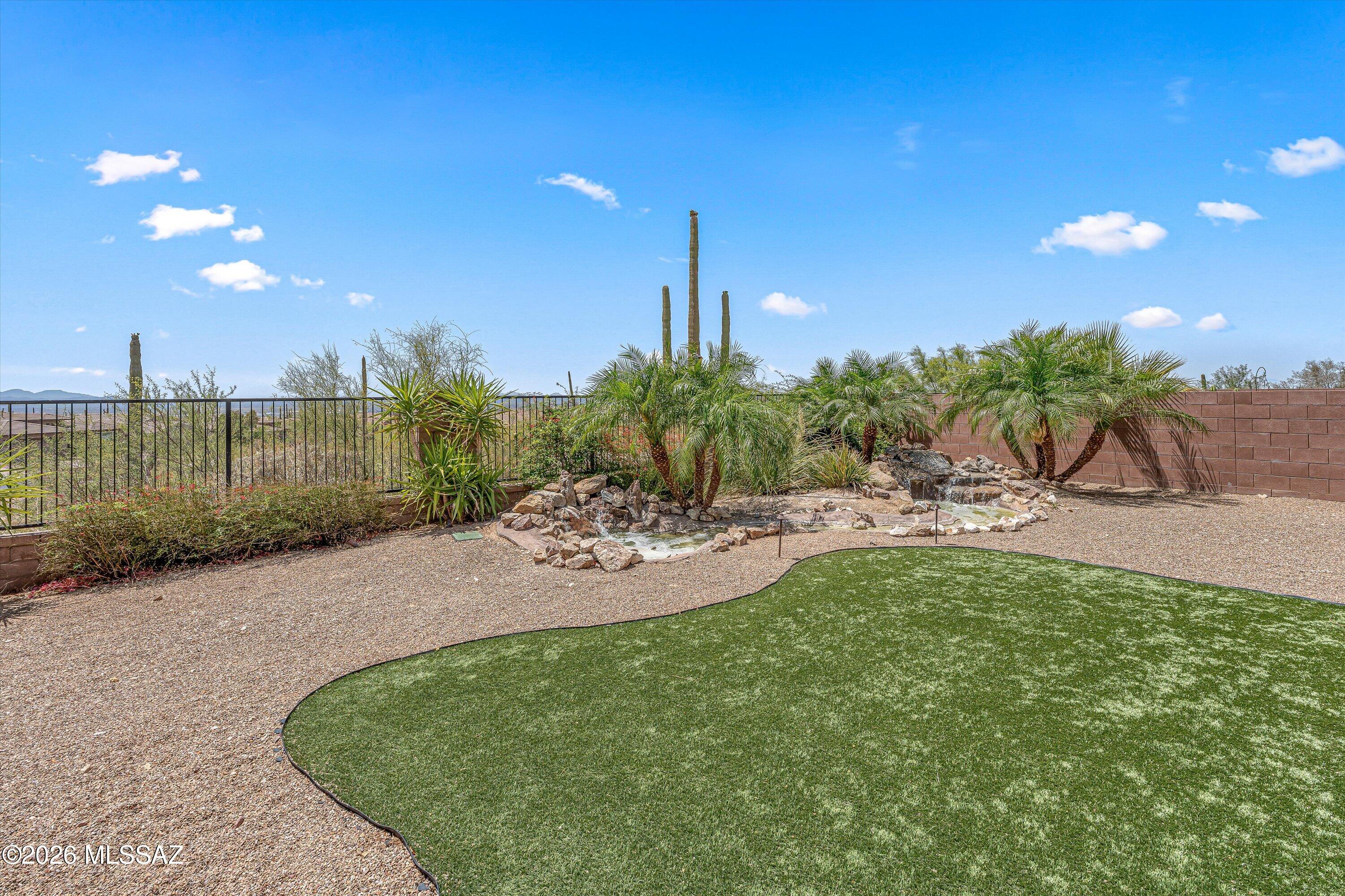 Golden Barrel Place At Dove Mountain SQ20141710079 - Residential