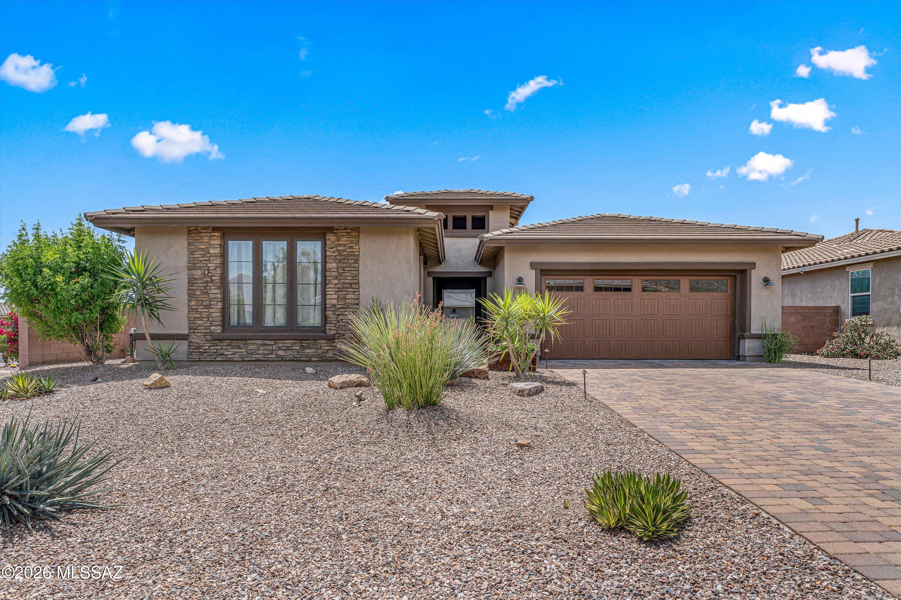 Golden Barrel Place At Dove Mountain SQ20141710079 - Residential