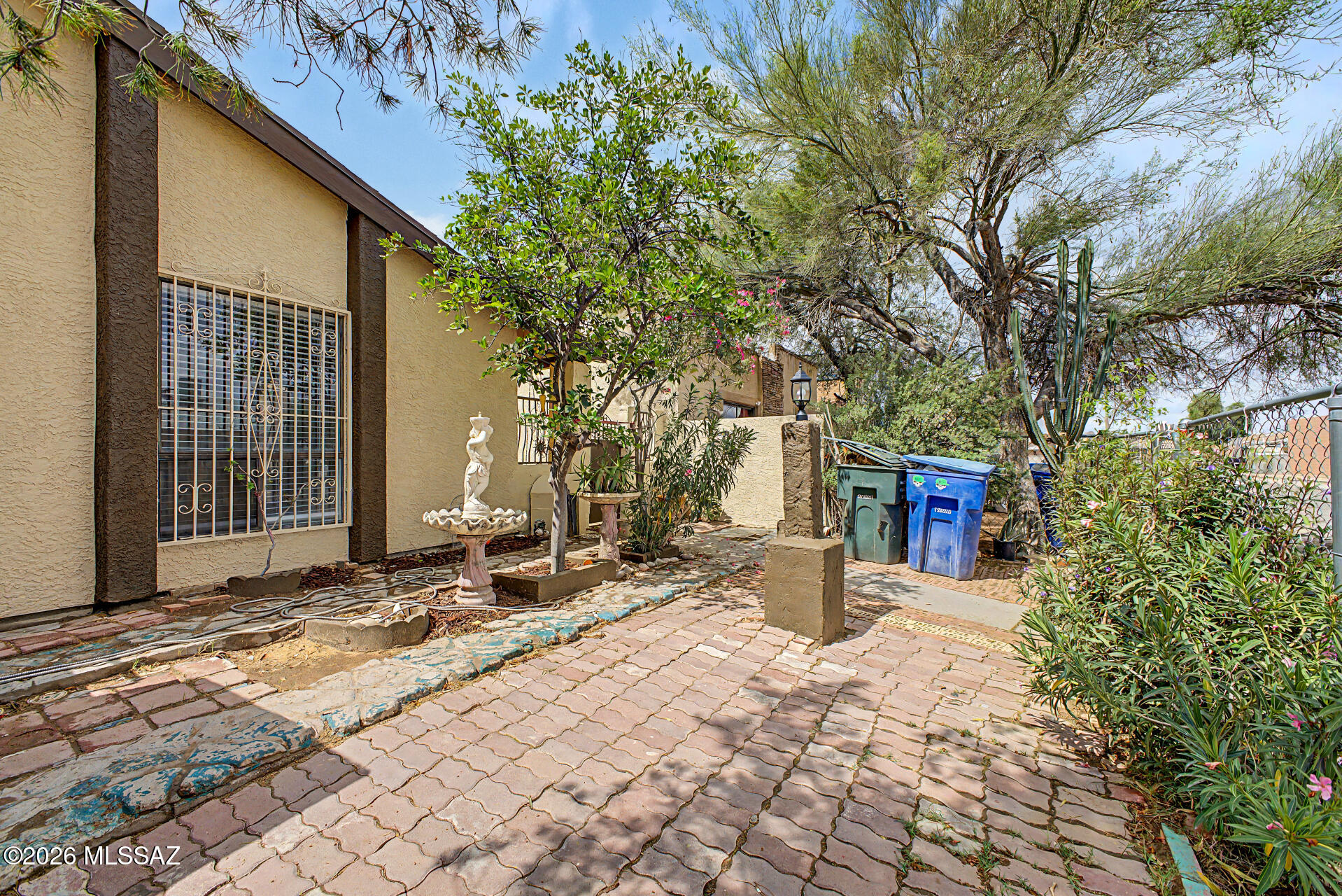 5666 S Cedar Springs Place