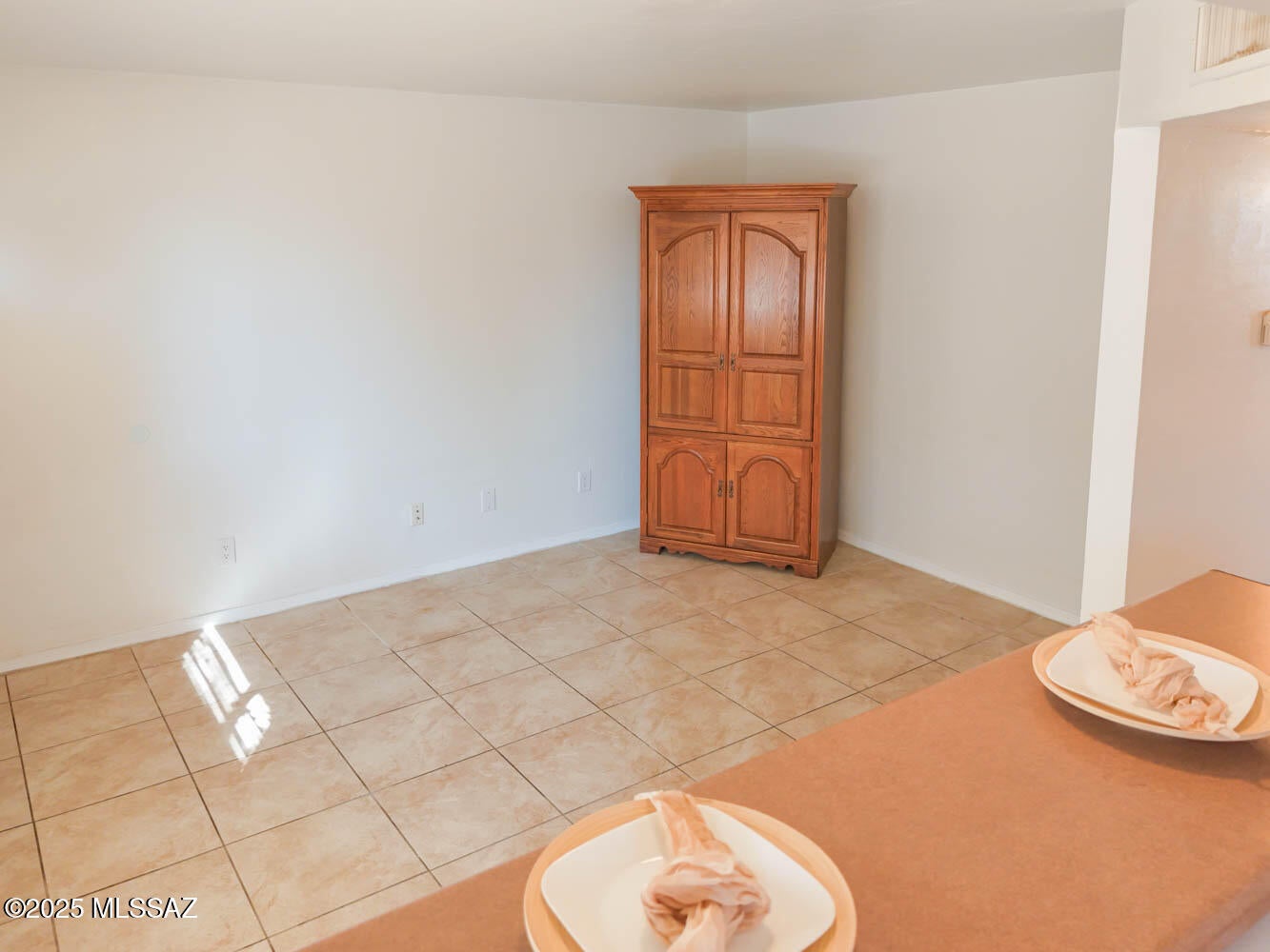 455 W Kelso Street 103