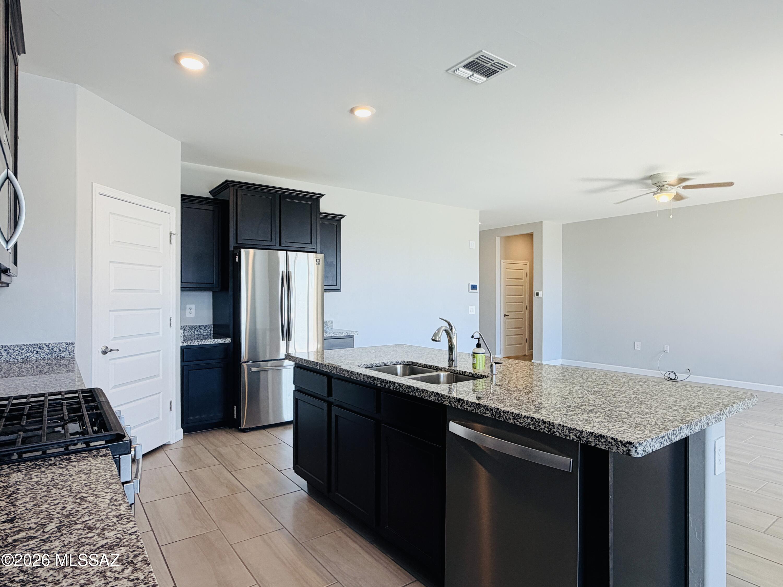 Estates at Old Spanish Trail (1-115) - Residential Lease