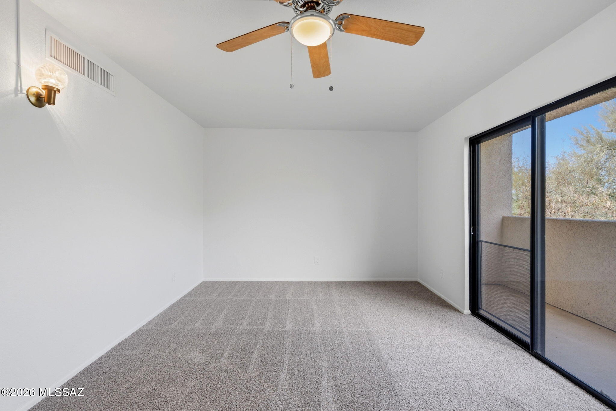 Las Lomitas Townhouses - Residential