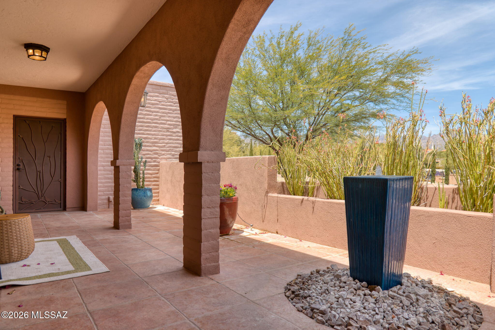 3575 N Pantano Road