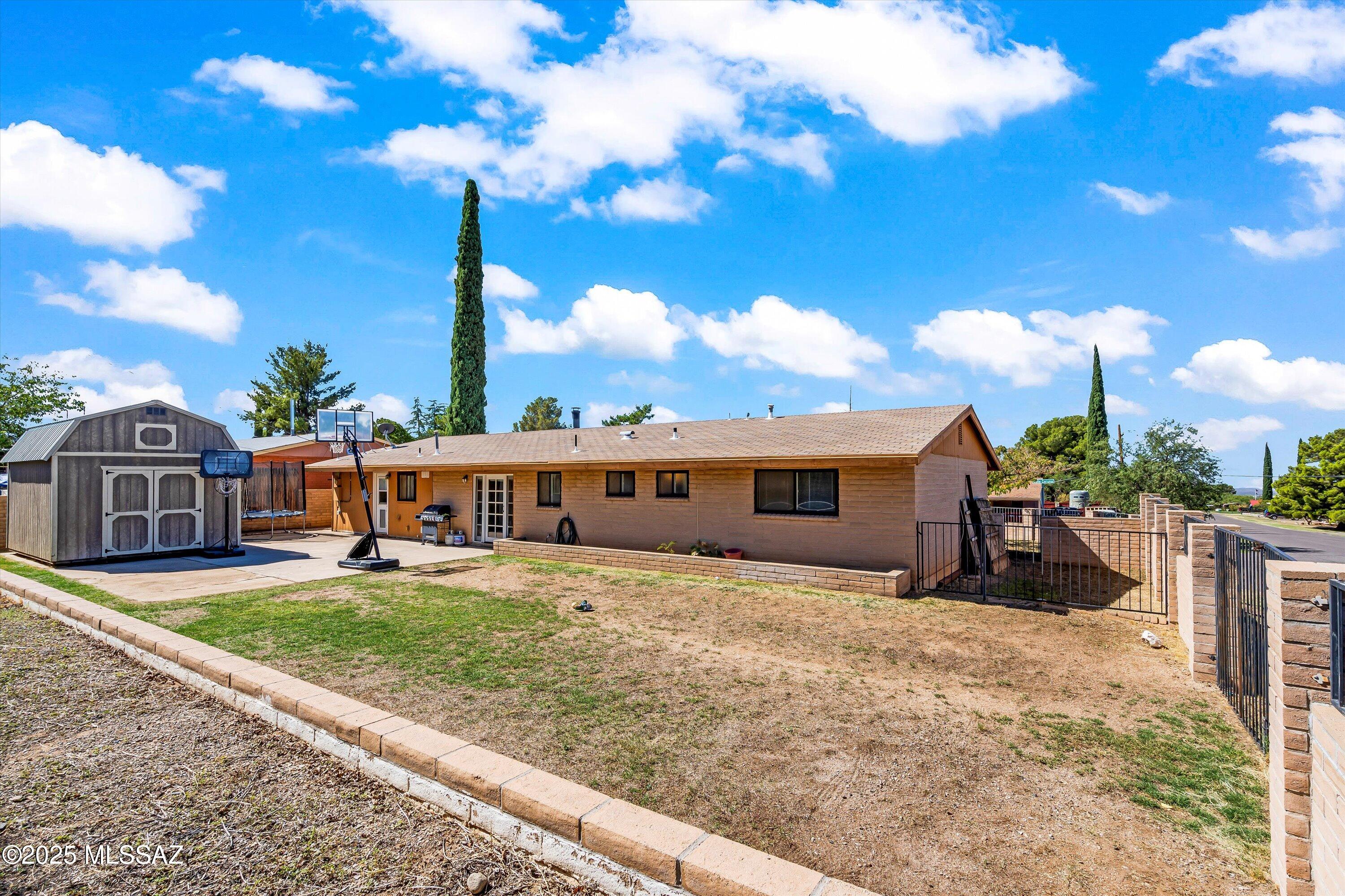Oracle Village Estates - Residential