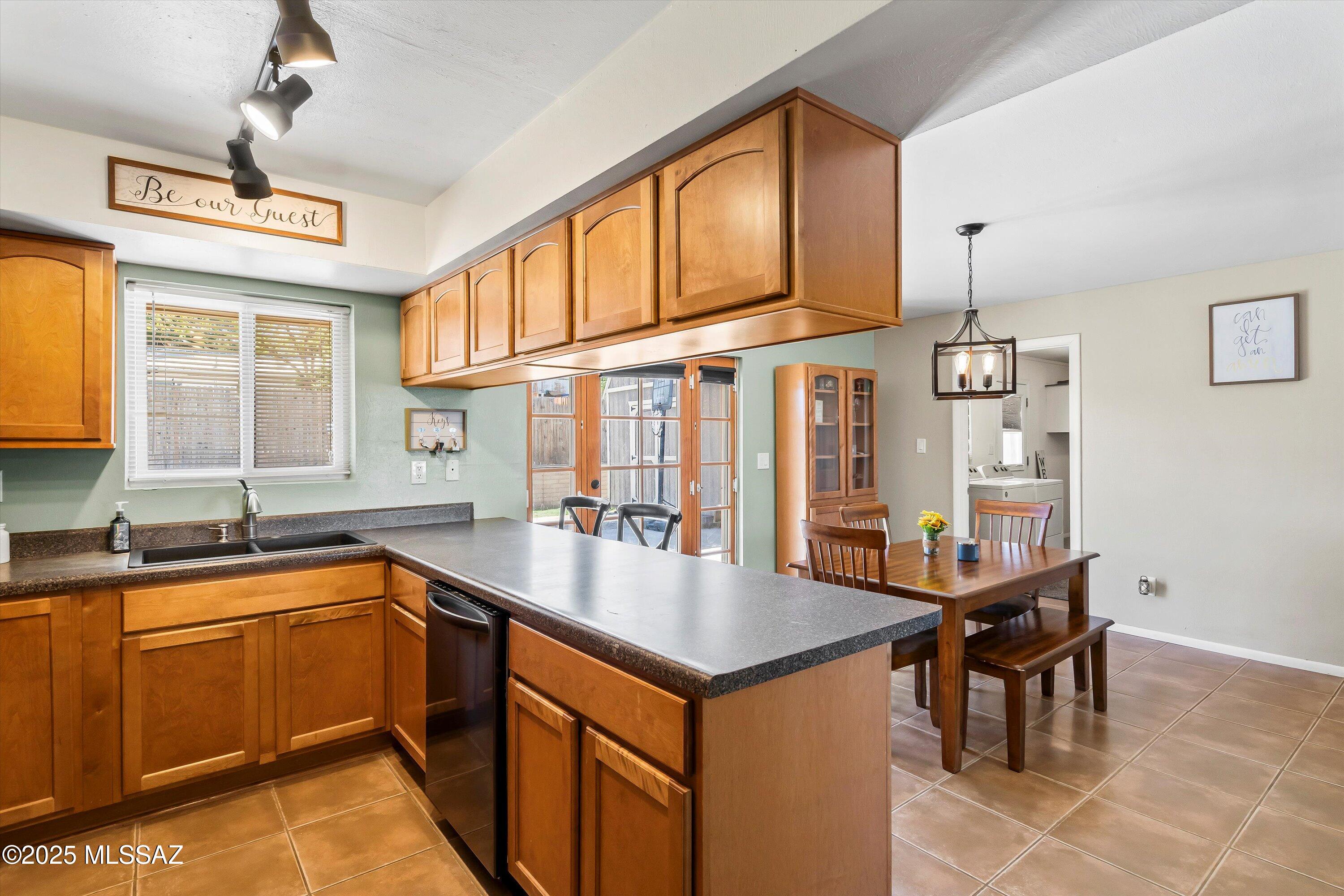 Oracle Village Estates - Residential