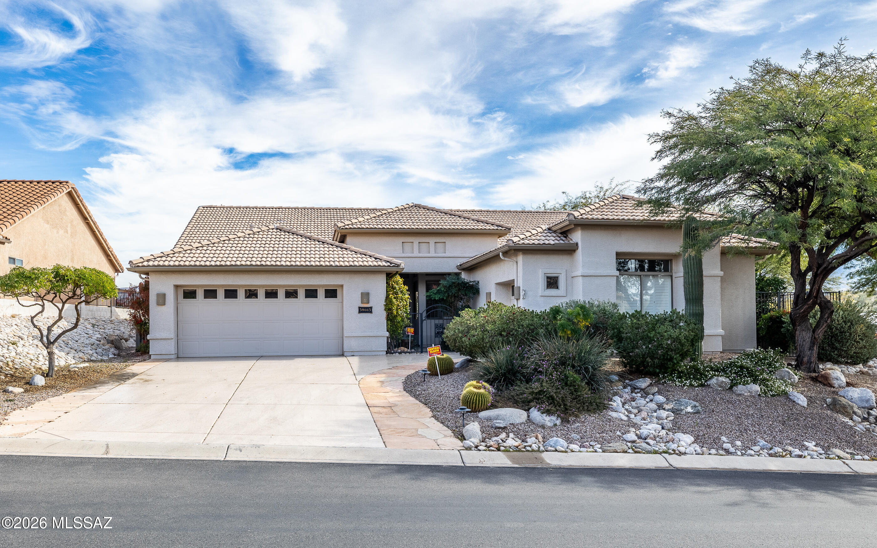 38665 S Sand Crest Drive