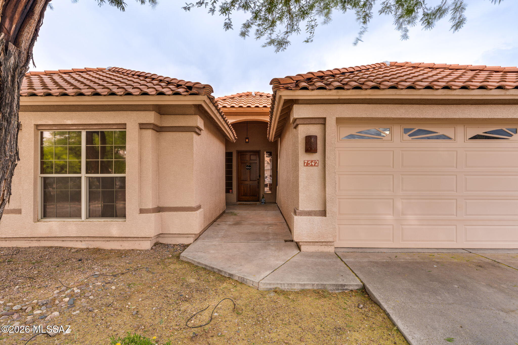 7542 E Placita De La Poesia