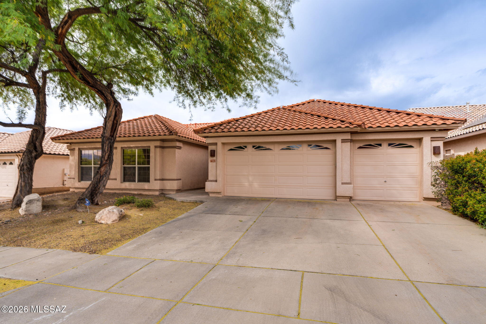 7542 E Placita De La Poesia