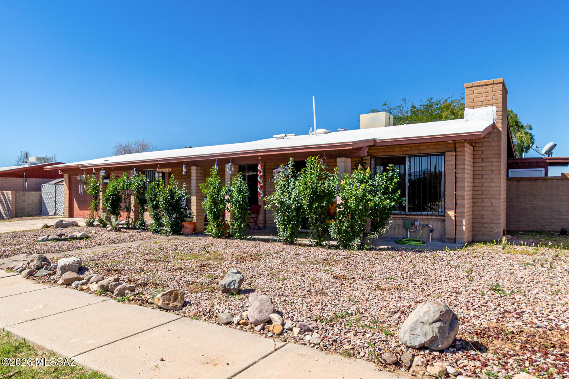 3960 S Avenida De Las Palmas