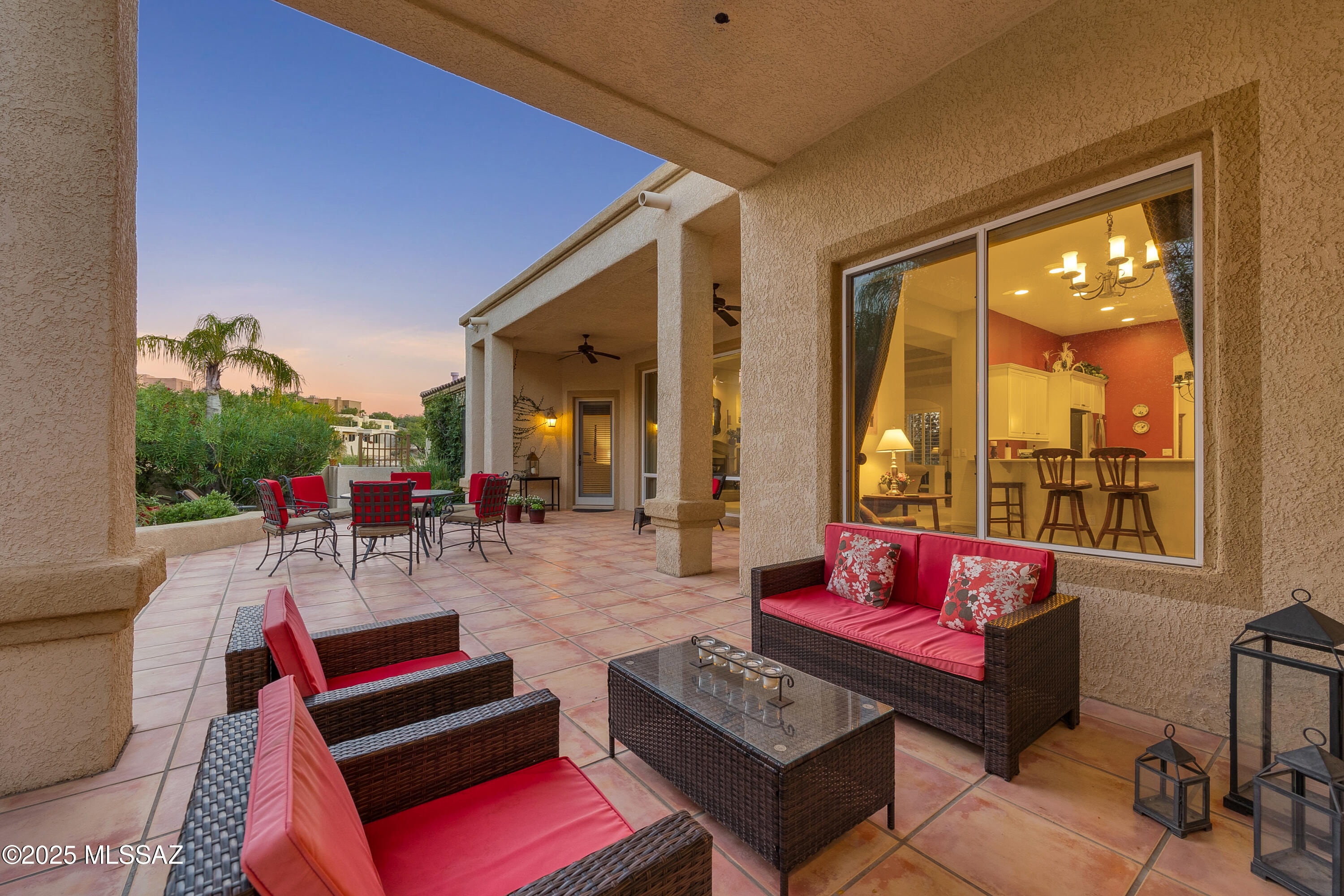 5811 E Placita Rocosa