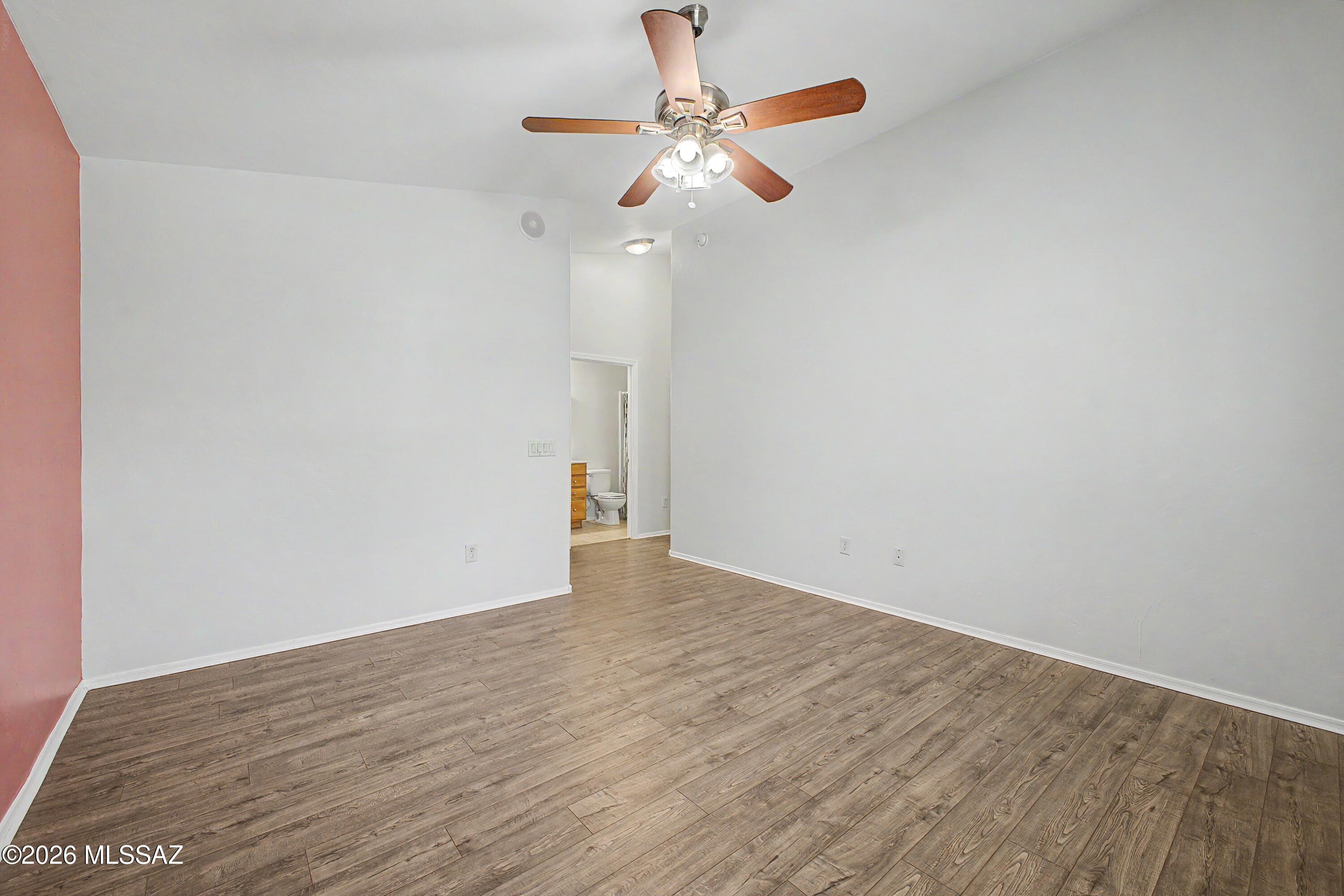 Somerset Canyon Neighborhood 10, Par. X,Y - Residential Lease