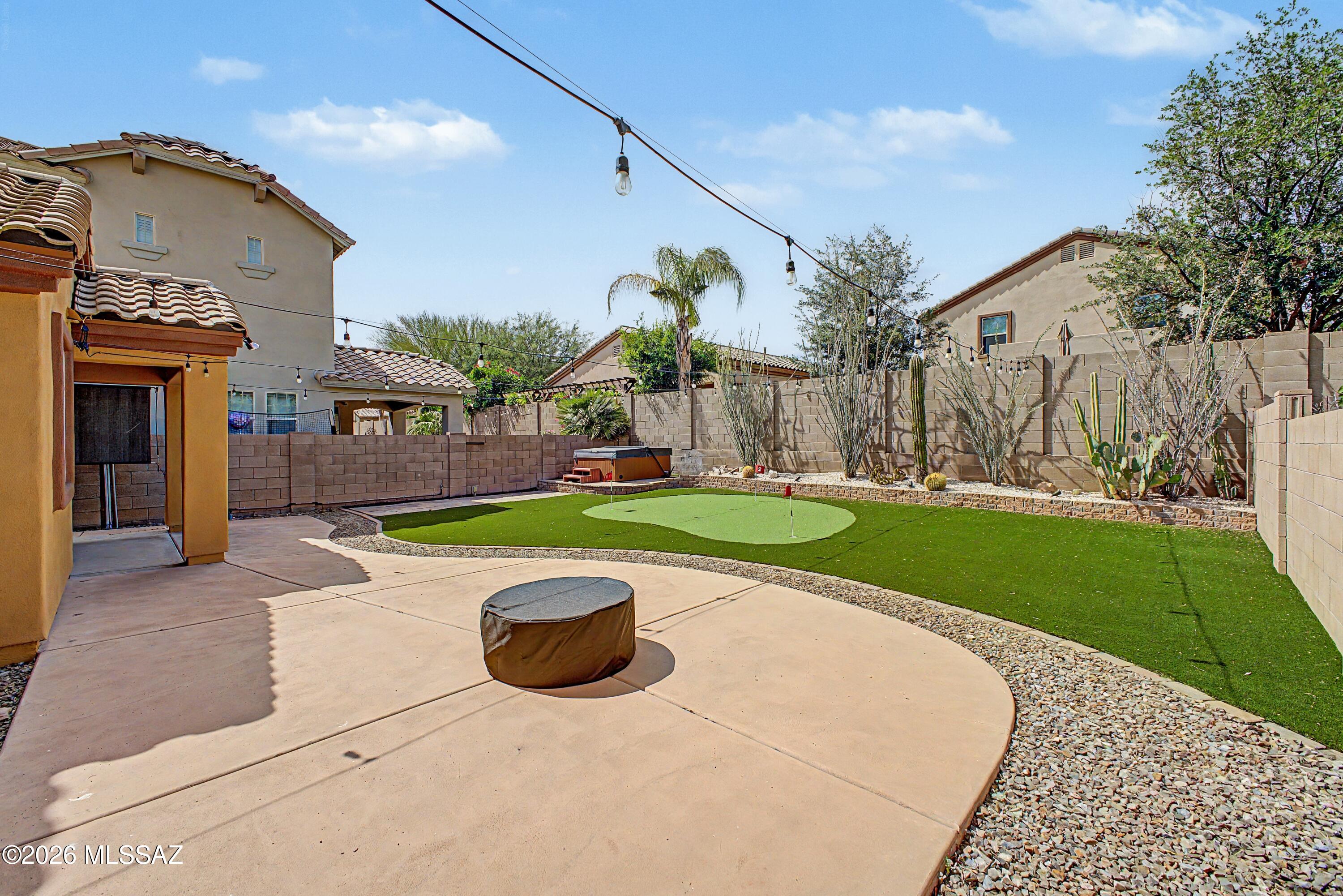 Somerset Canyon Neighborhood 10, Par. X,Y - Residential Lease