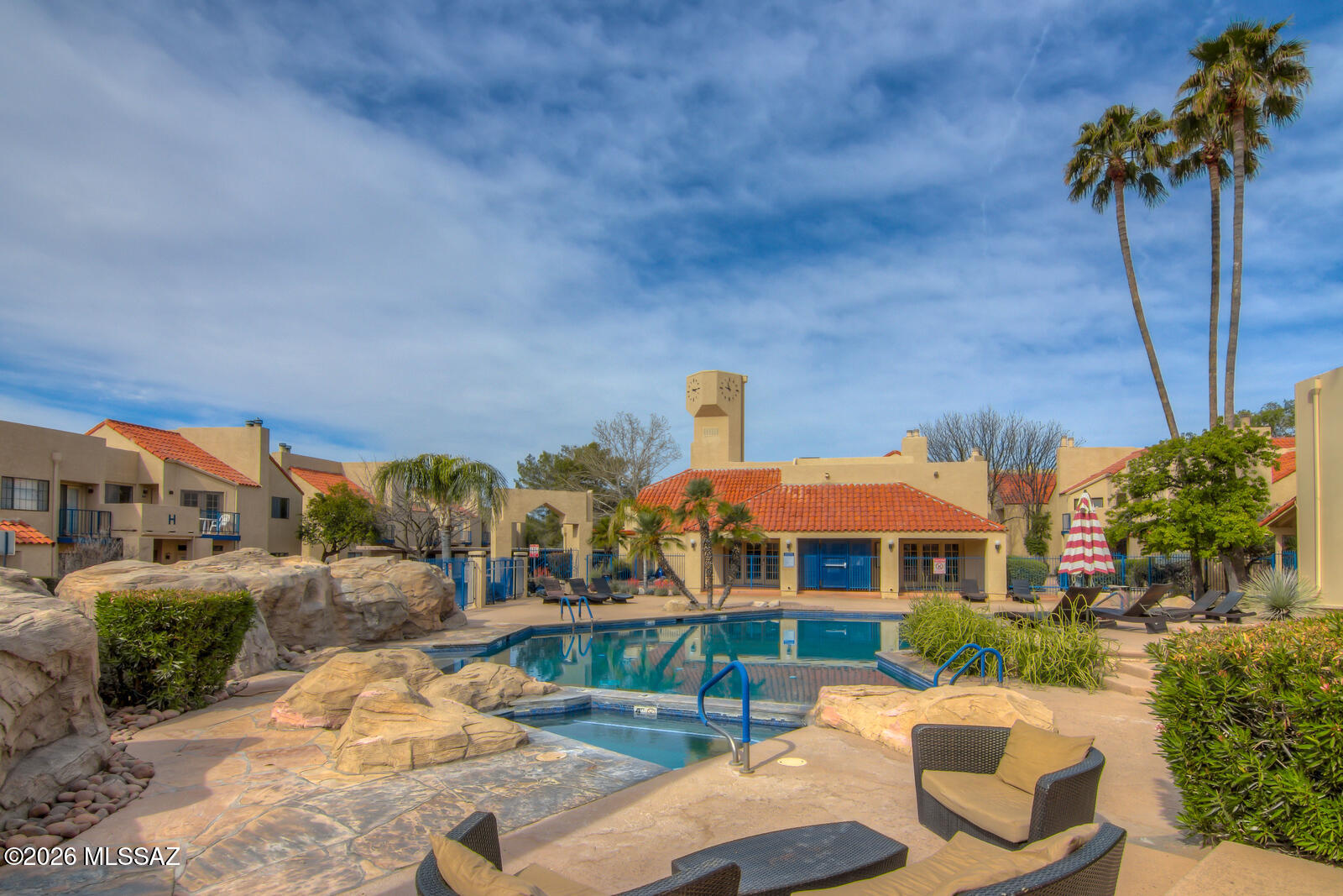 Casitas Real Condos. - Residential