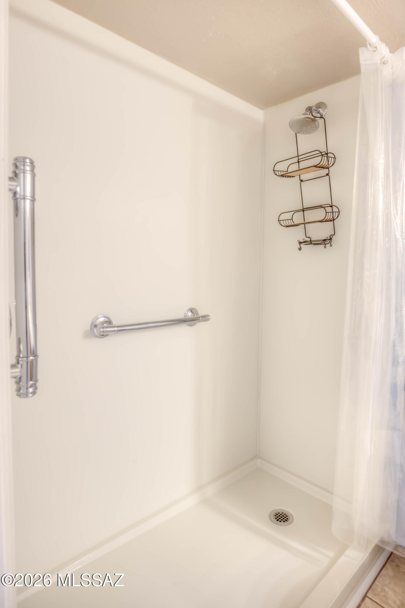 Casitas Real Condos. - Residential