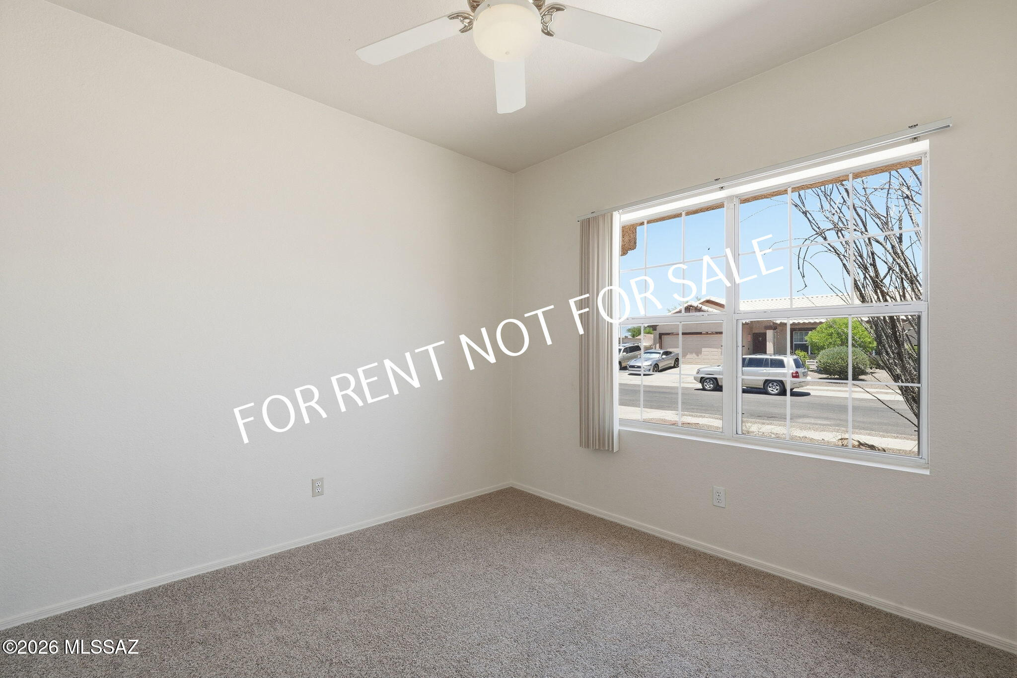 Hacienda Del Oro (1-78) - Residential Lease