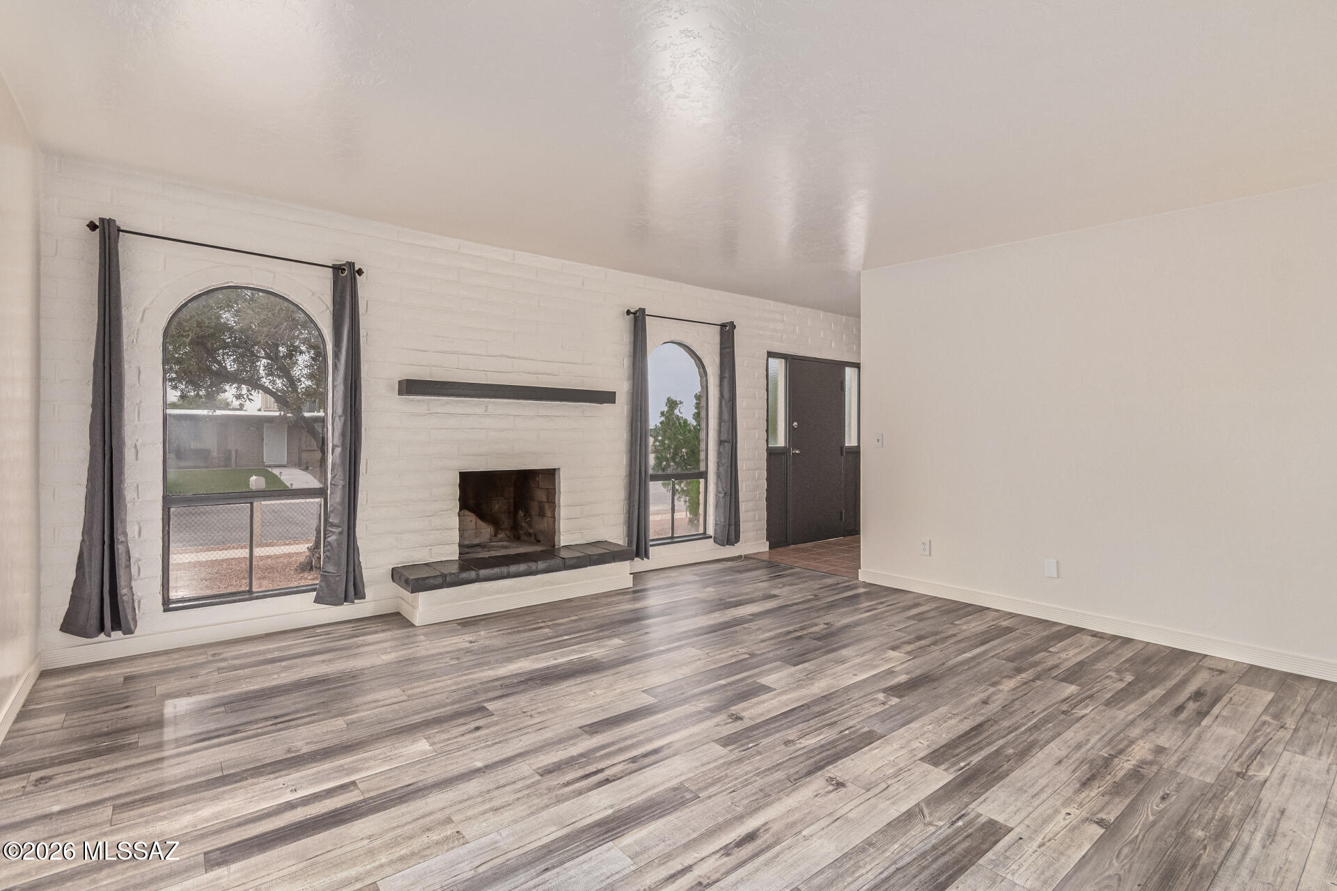 3001 S Edward Avenue