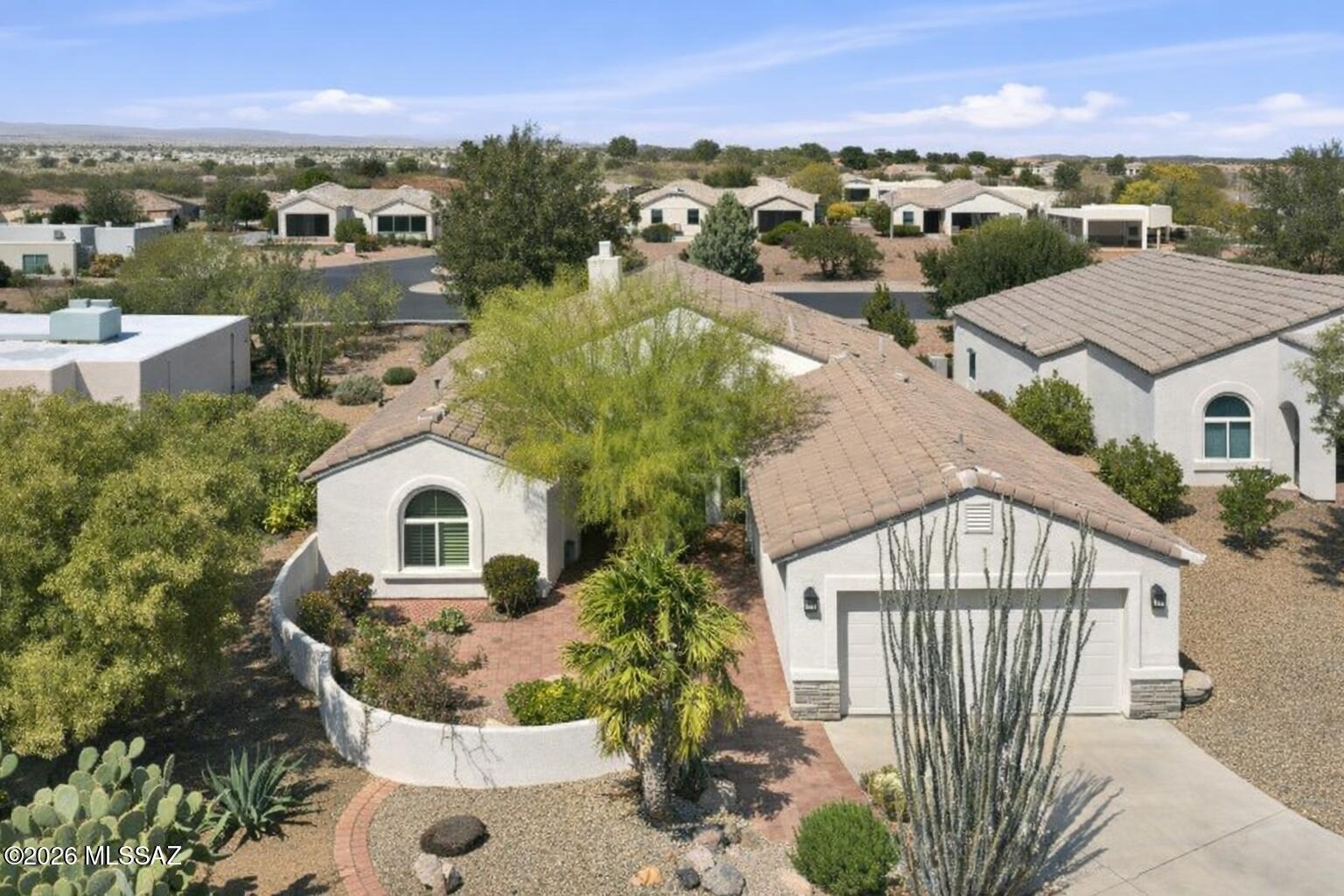 2860 S Greenside Place