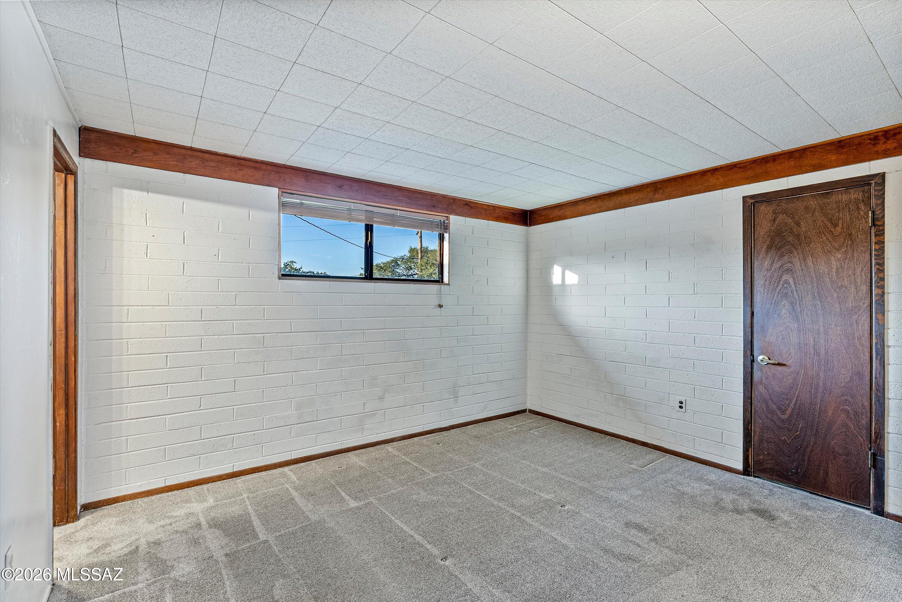Los Robles Estates - Residential