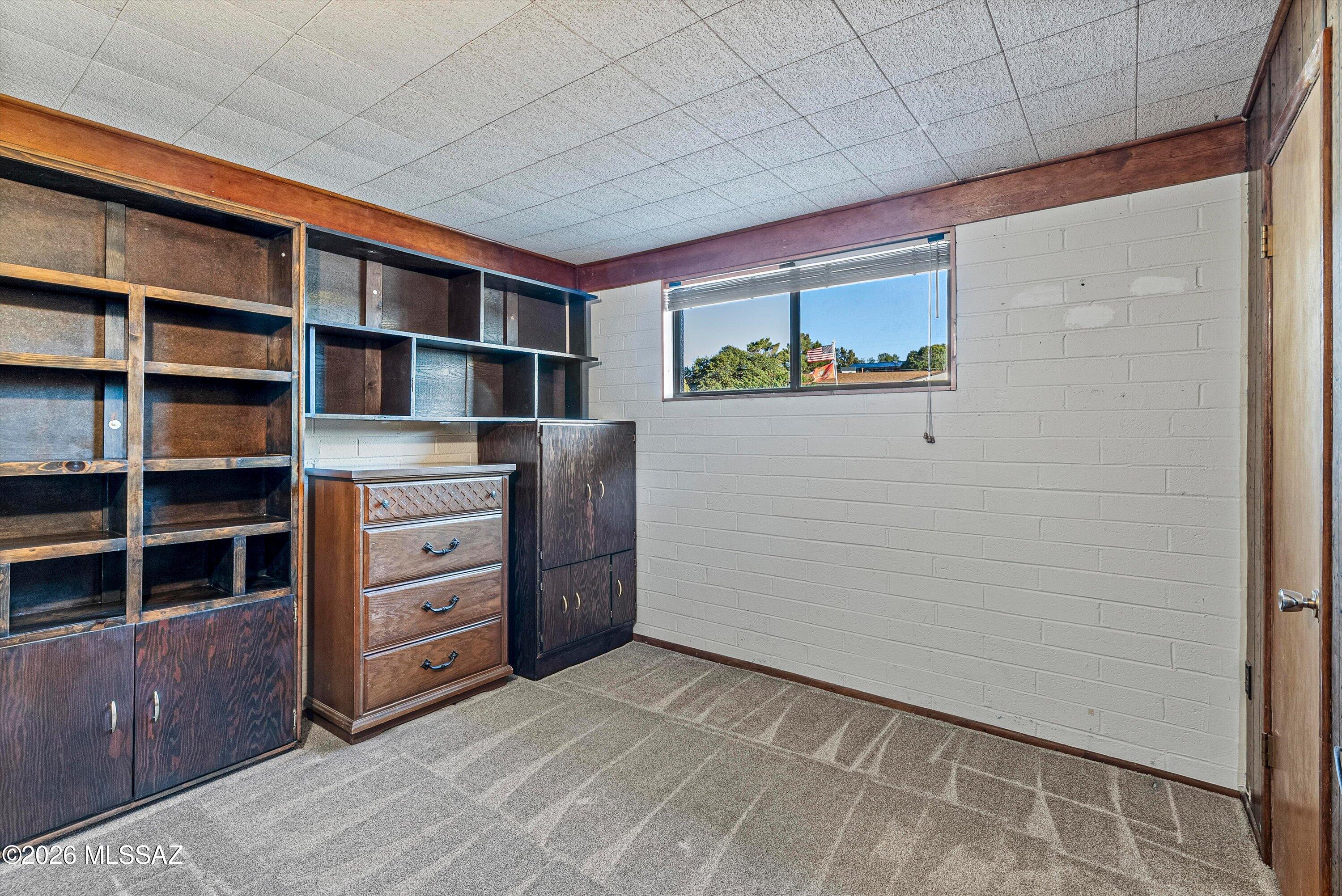 Los Robles Estates - Residential