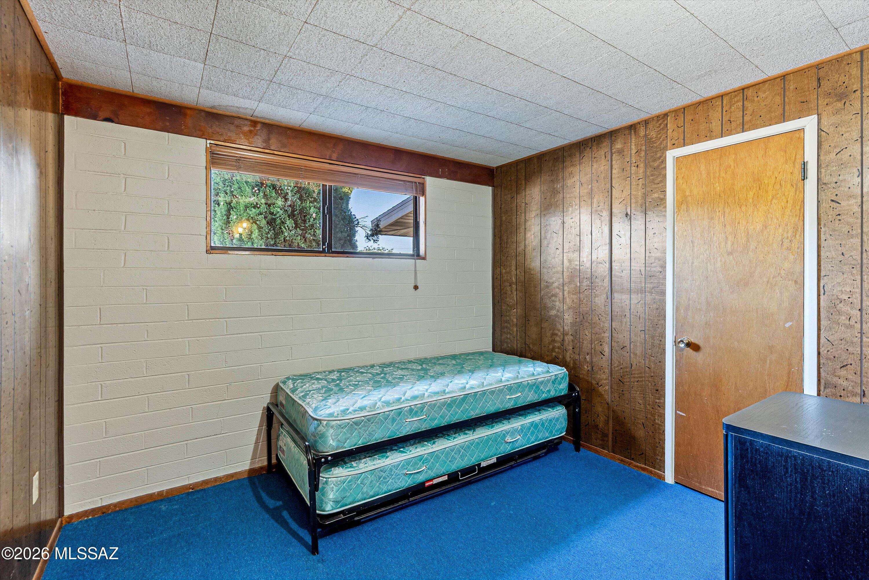 Los Robles Estates - Residential