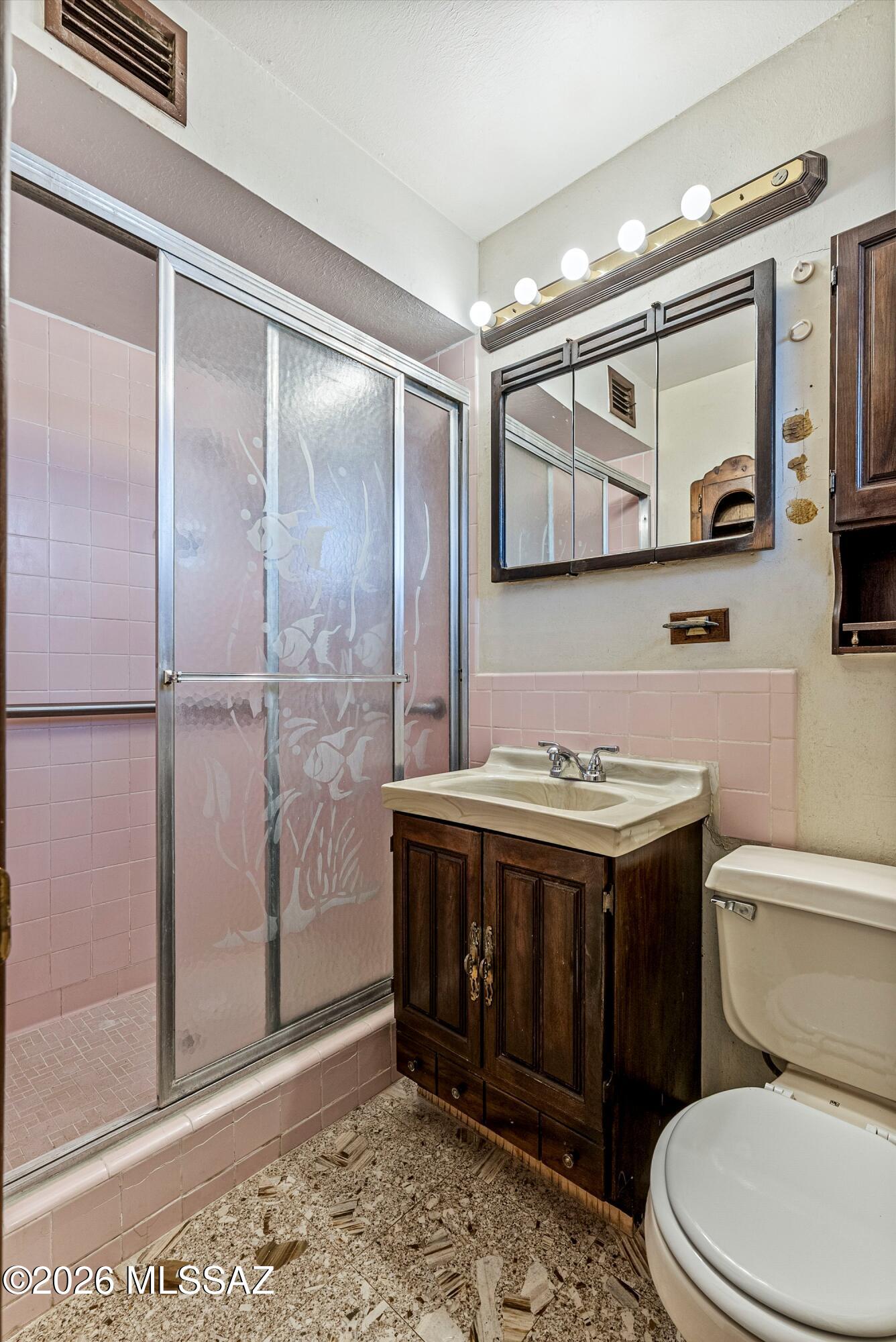Los Robles Estates - Residential