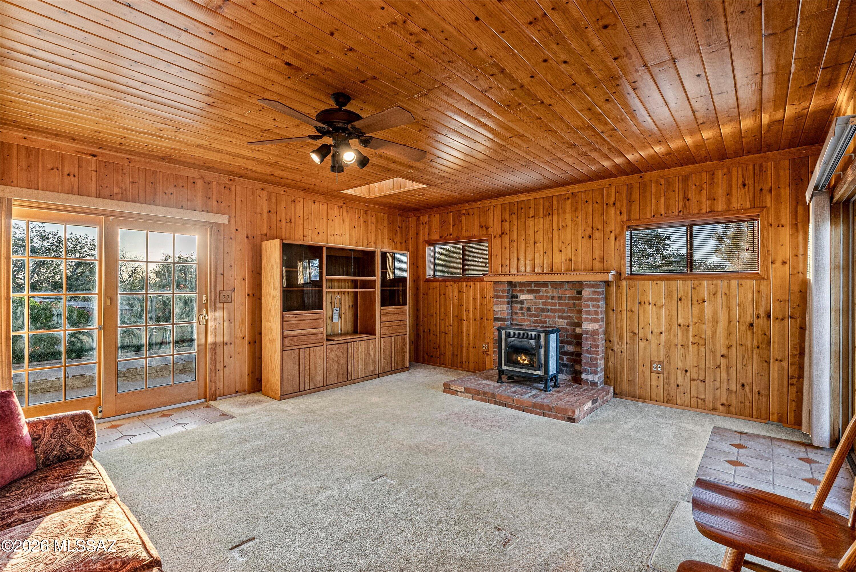 Los Robles Estates - Residential