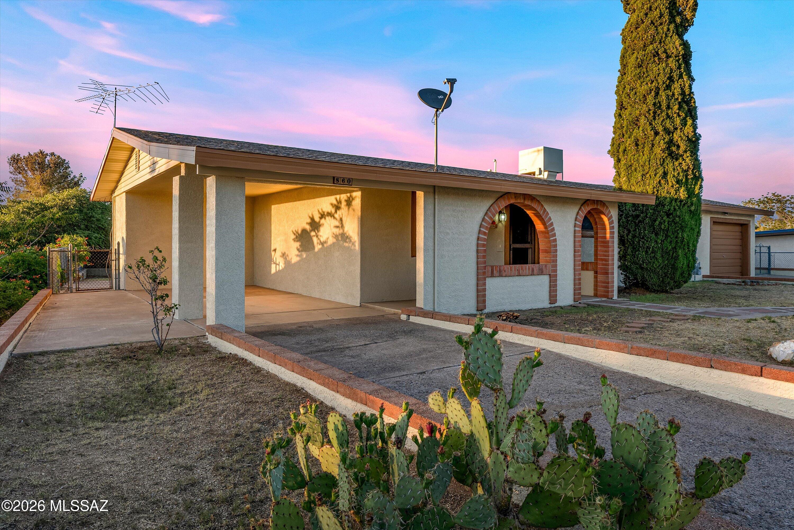 Los Robles Estates - Residential