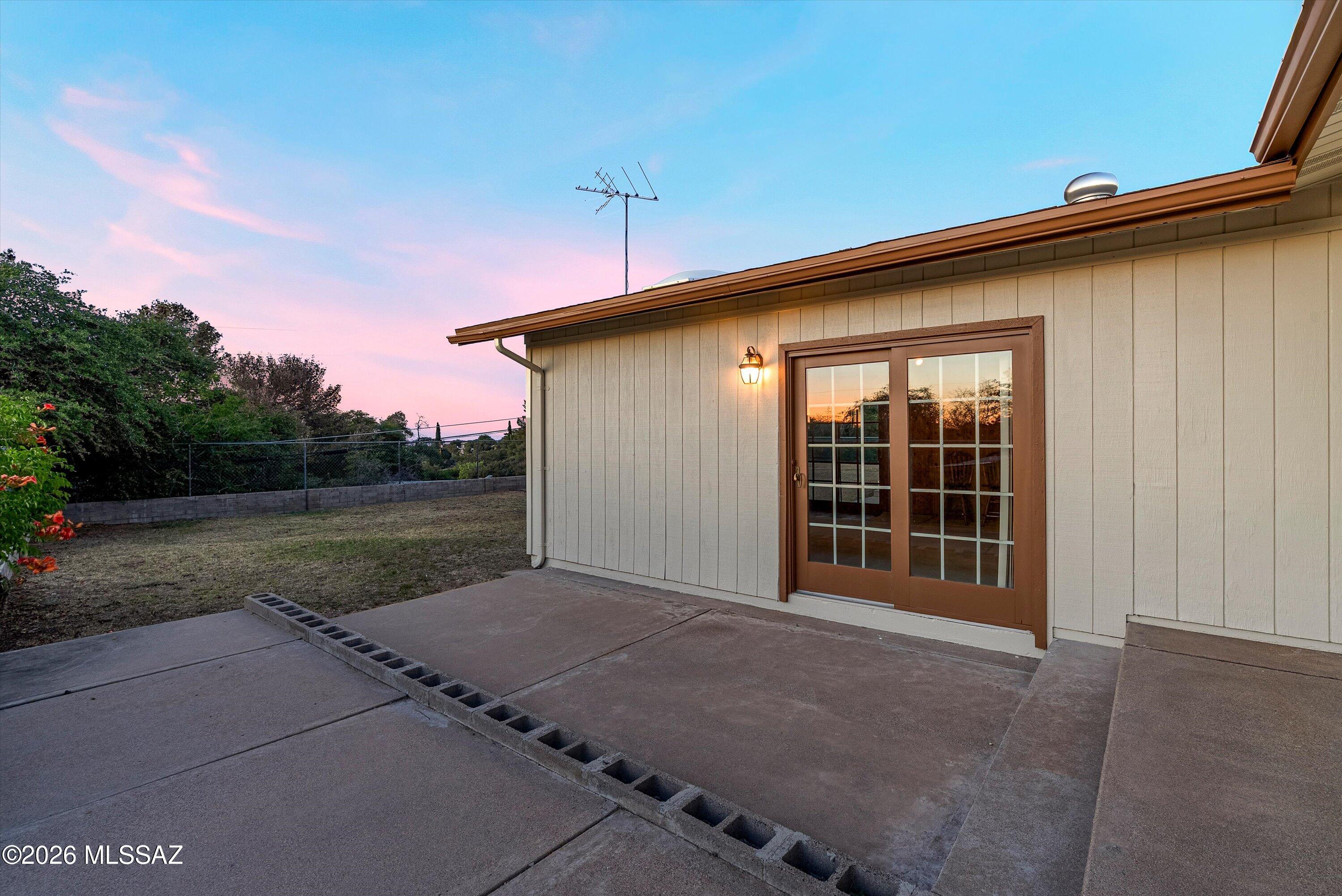 Los Robles Estates - Residential