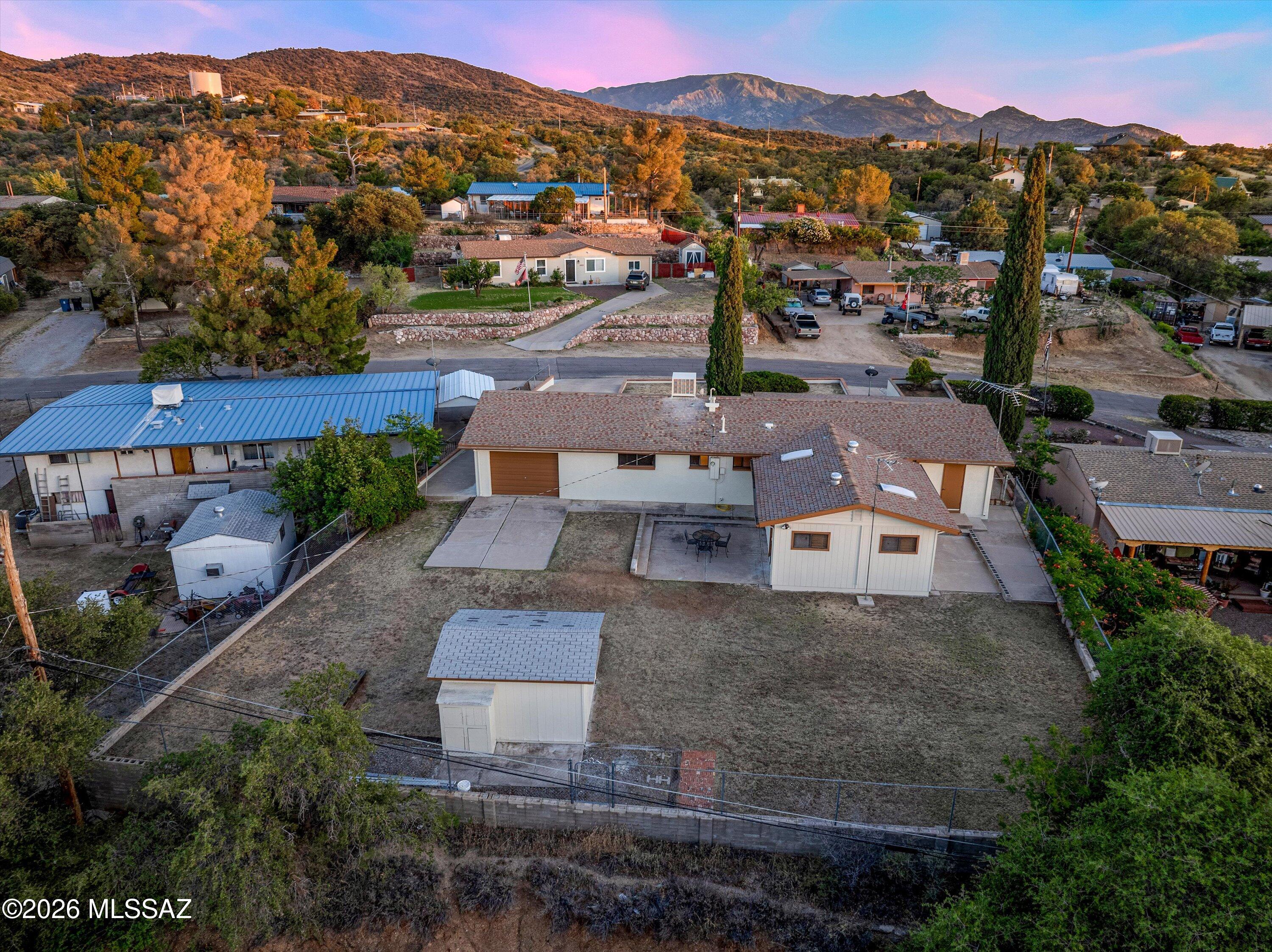 Los Robles Estates - Residential
