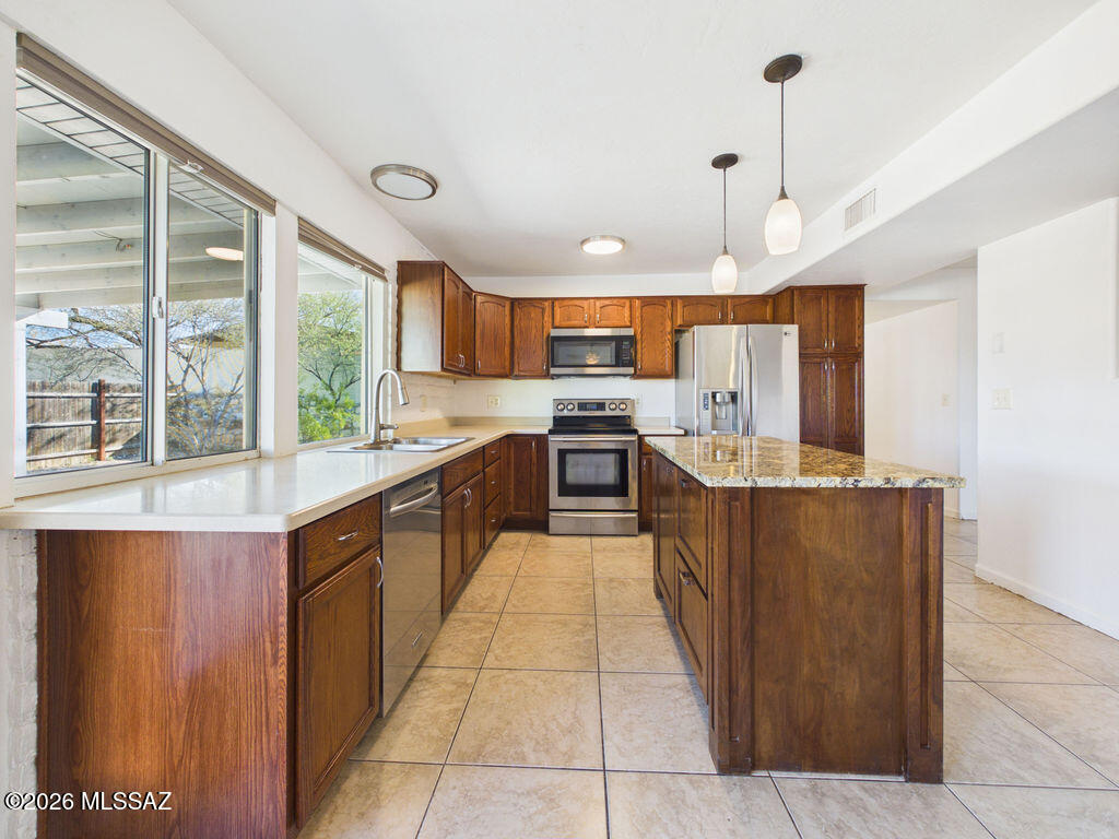 Rancho Del Este (1-128) - Residential