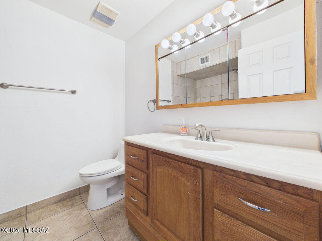 Rancho Del Este (1-128) - Residential