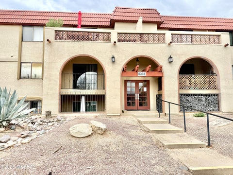 Photo of 6335 N Barcelona Lane #717, Tucson, AZ 85704 (MLS # 22624256)