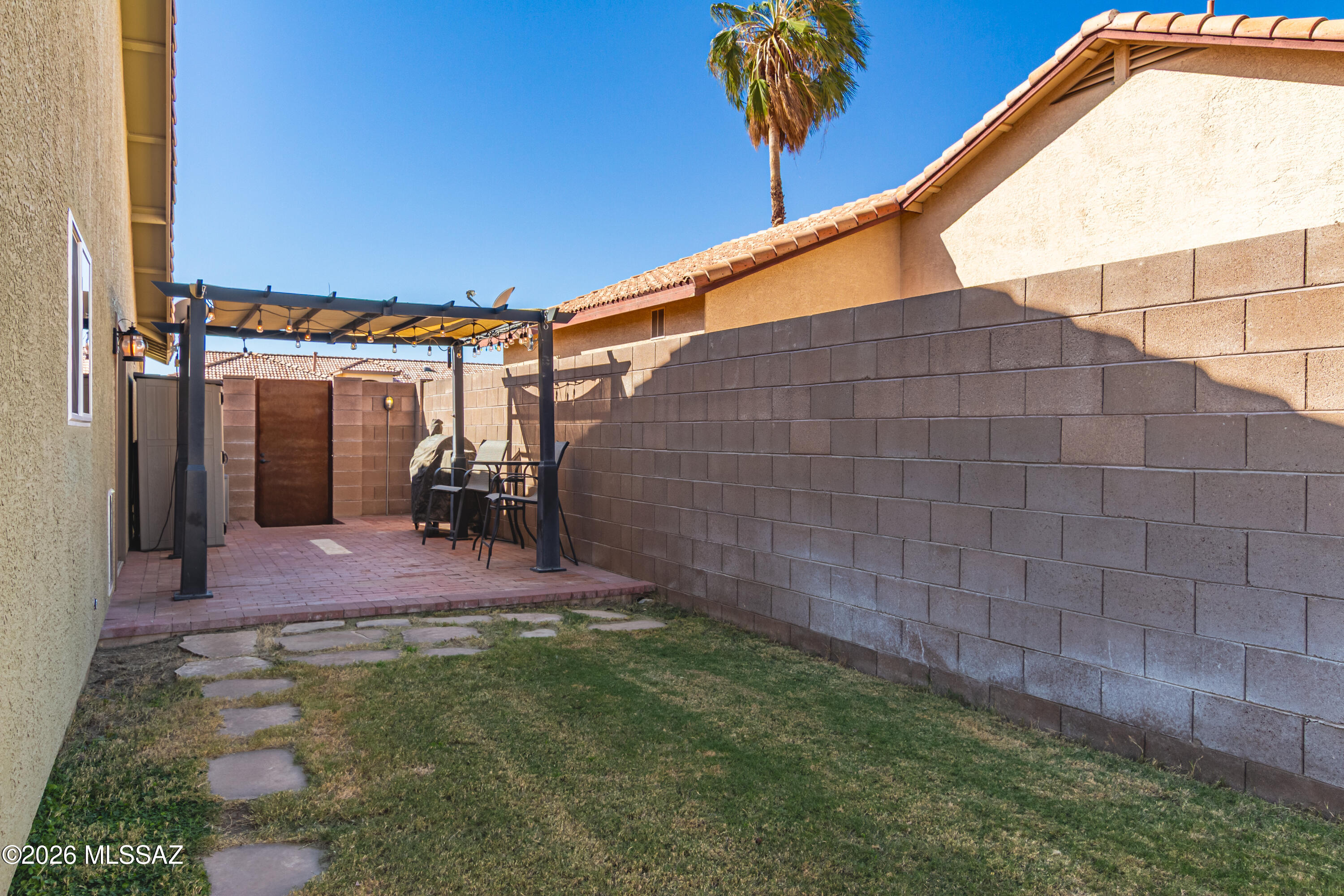 Hacienda Del Oro (1-879) - Residential