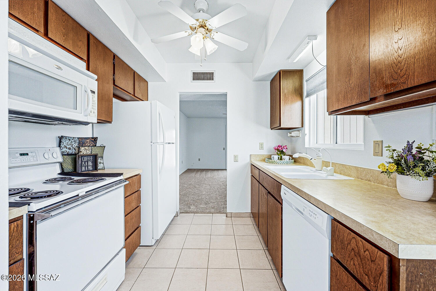 Green Valley Desert Meadows Townhouses (82-197) - Residential