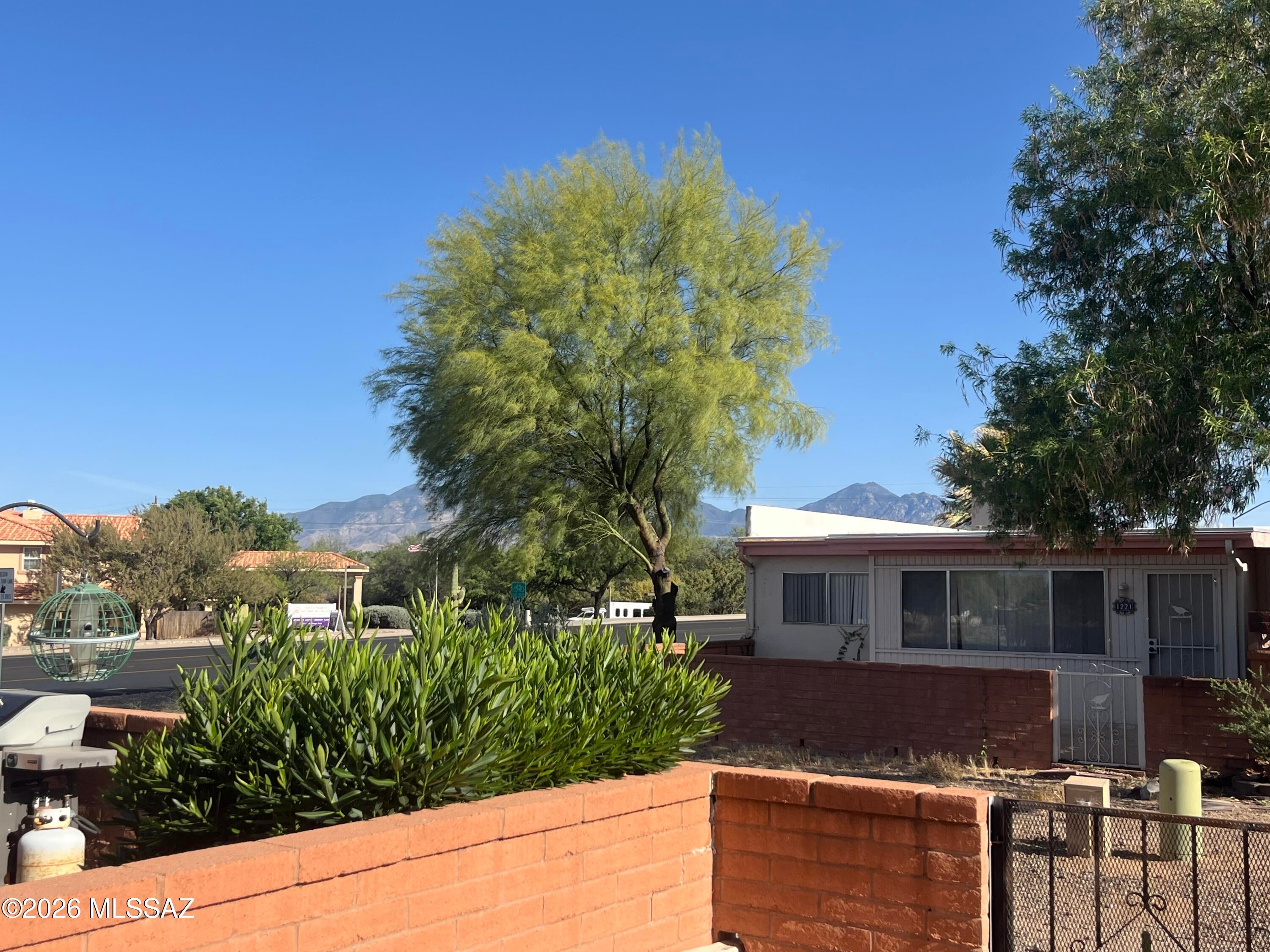 Green Valley Desert Meadows Townhouses (82-197) - Residential