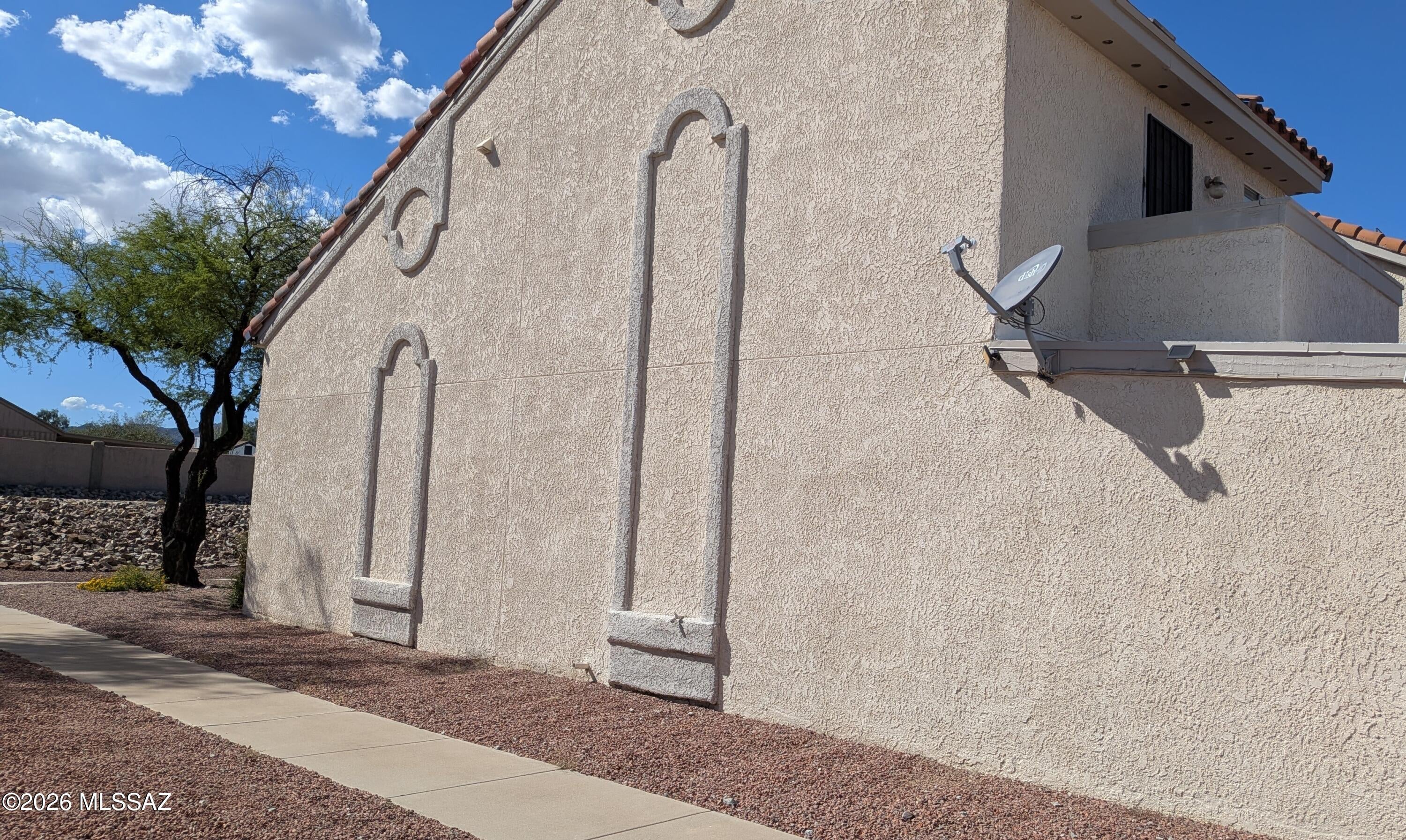 2749 W Avenida Azahar