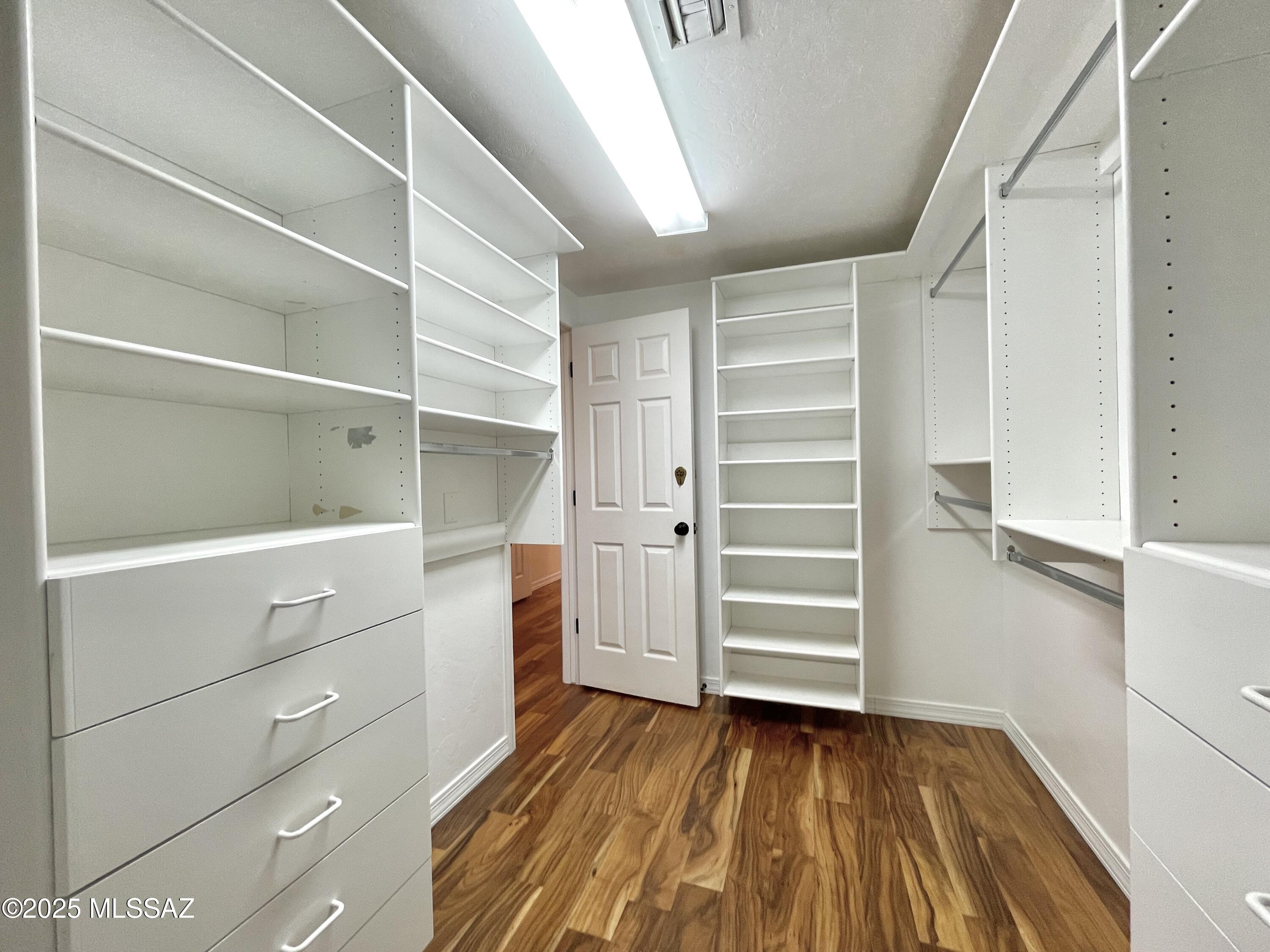 Ventana Serena (1-46) - Residential Lease