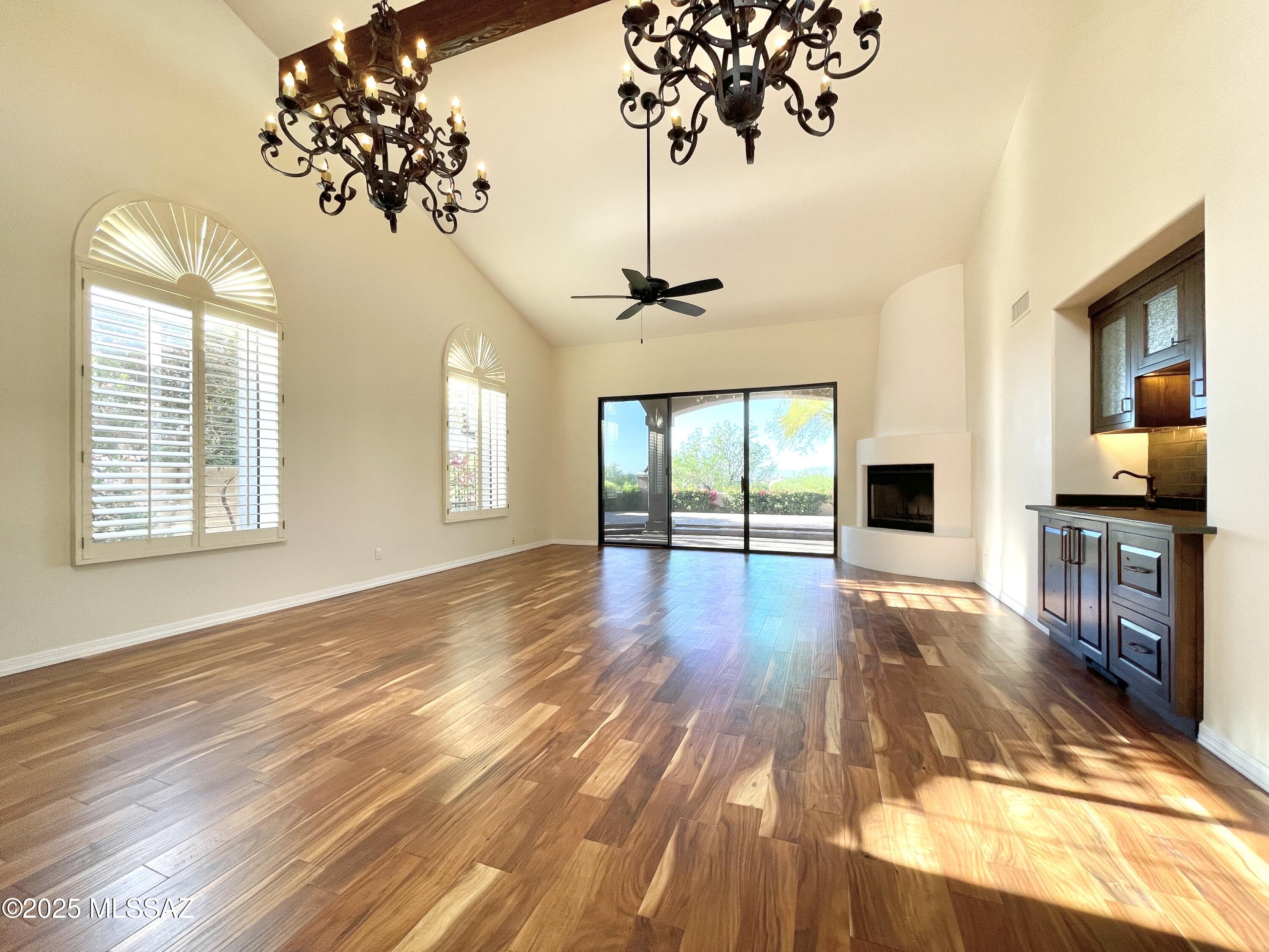 Ventana Serena (1-46) - Residential Lease
