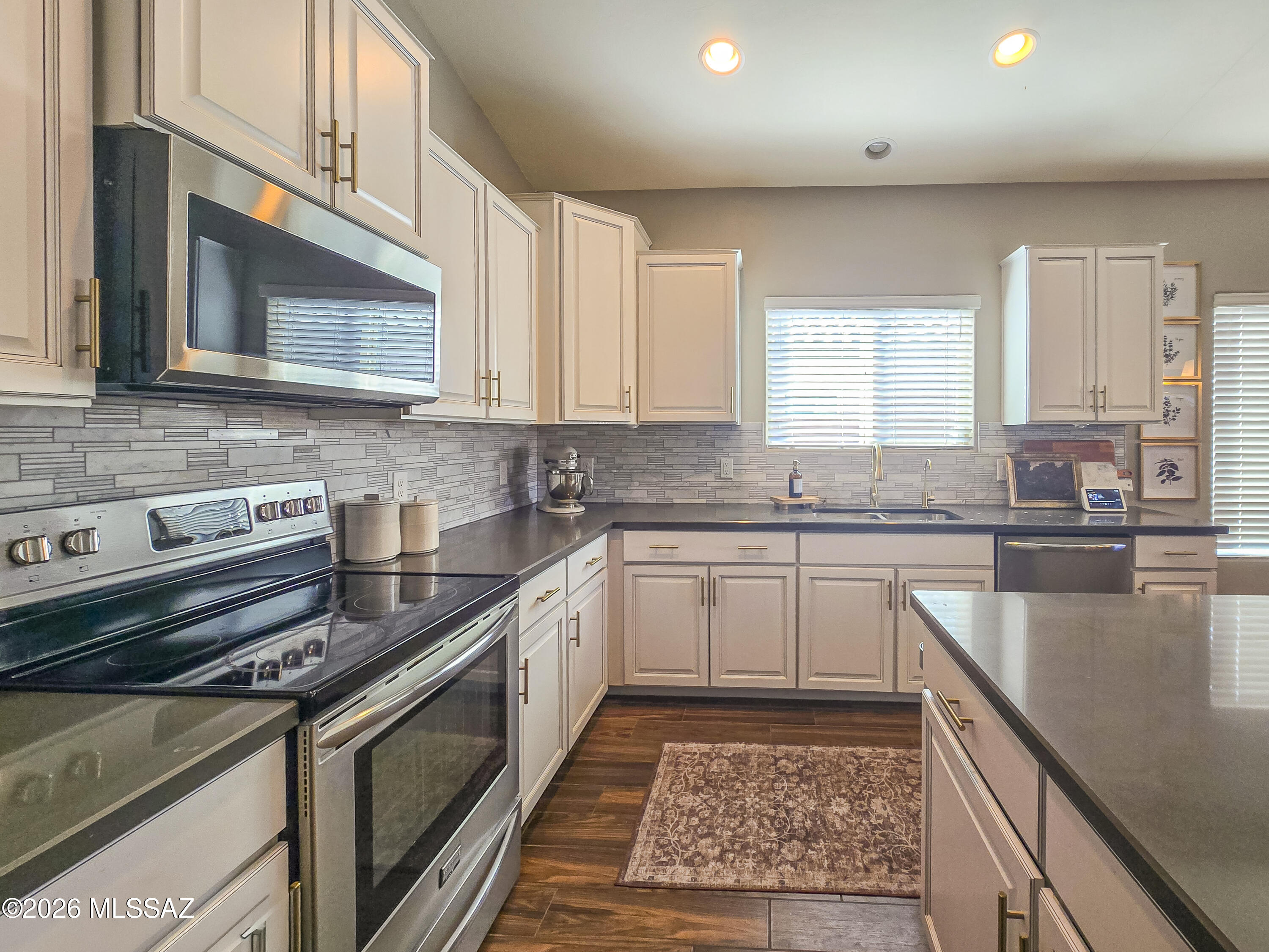 Saguaro Bloom 7A - Residential